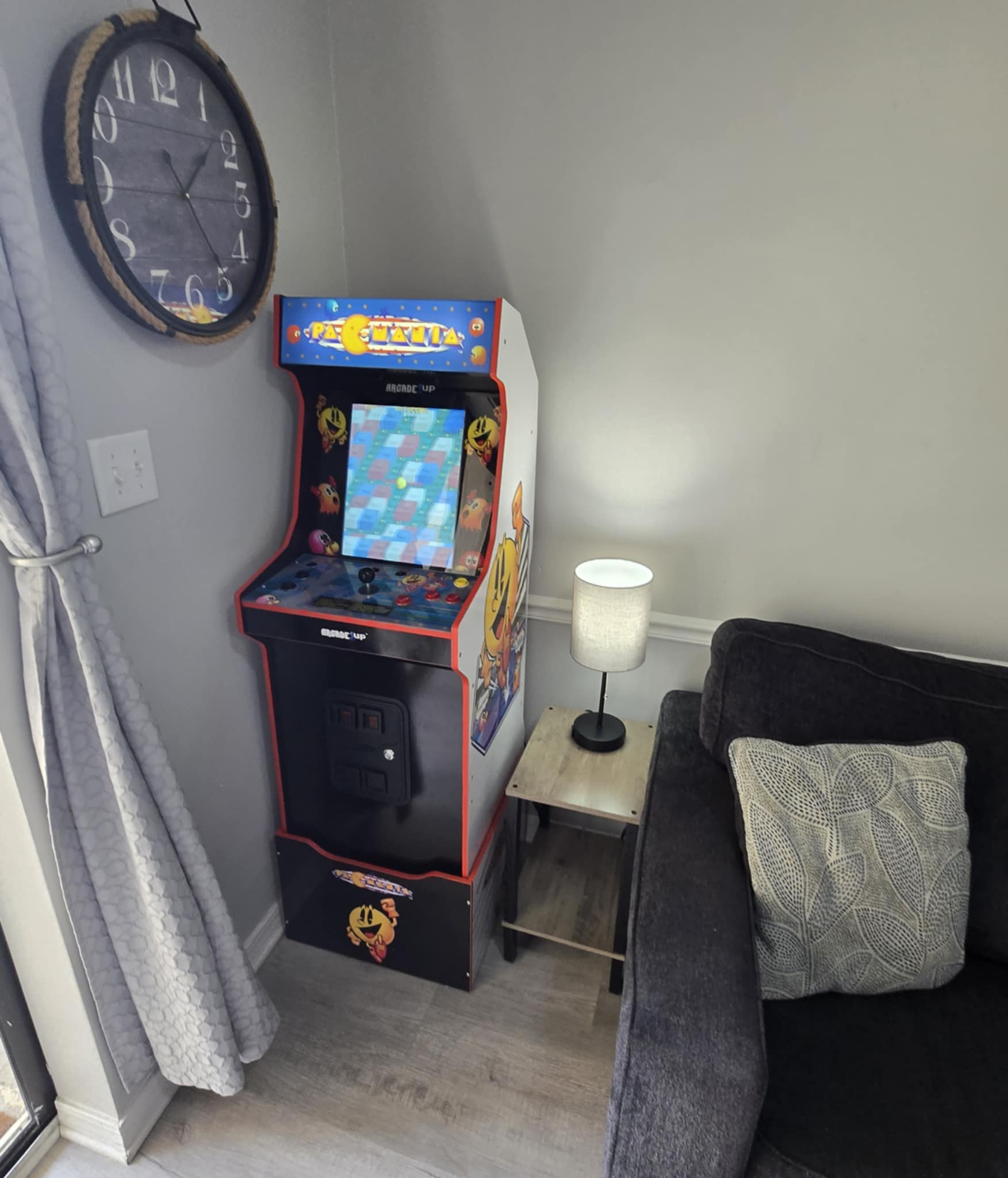 12-Game Arcade Machine