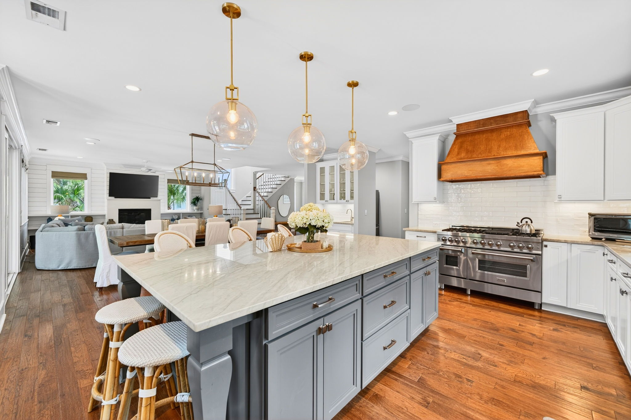 Kitchen | Driftwood Dreams | 105 Forest Trail | Isle of Palms, SC | IOP Escapes