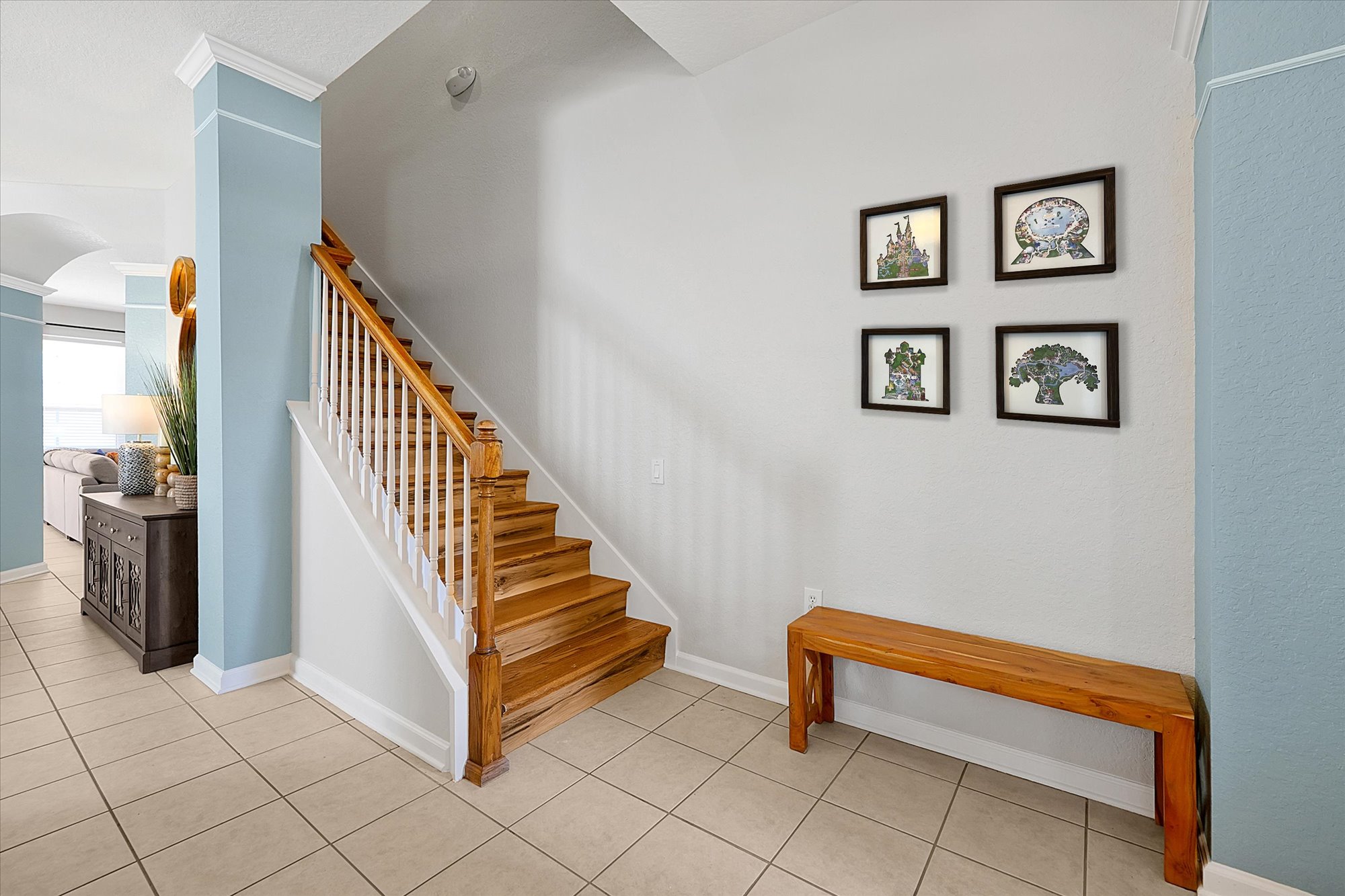 Front Entrance with bench and Disney Park Decor