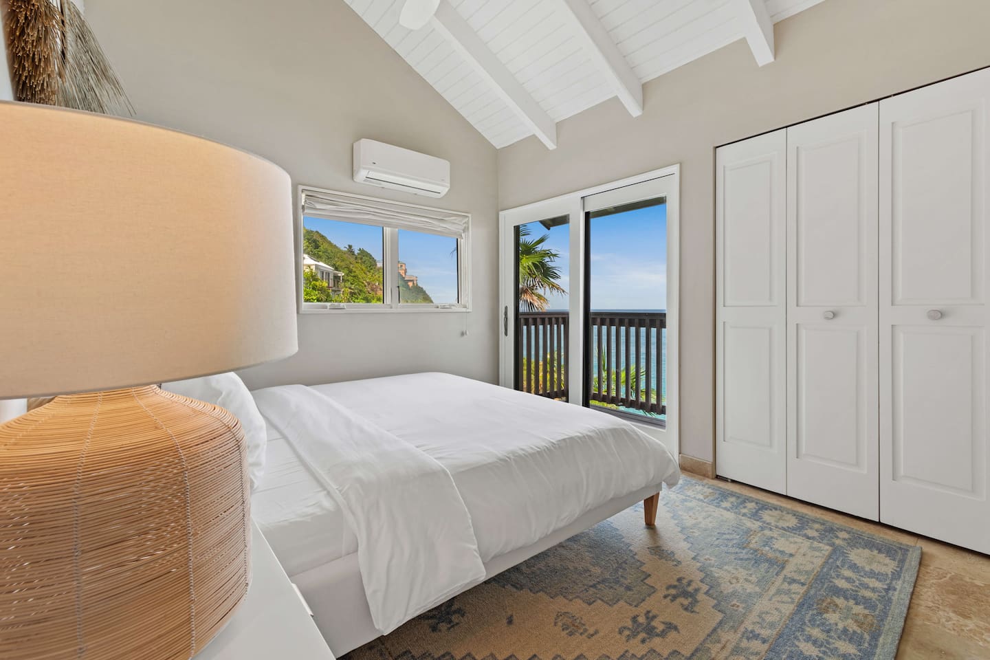3rd Downstairs bedroom with king sized bed. 