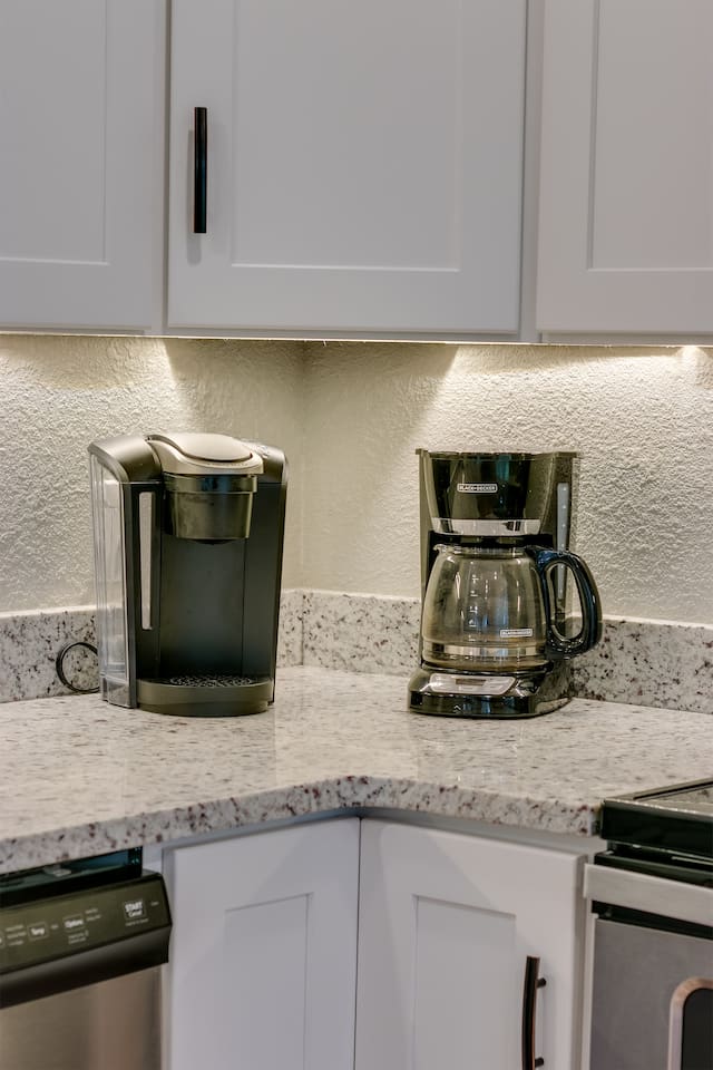 Coffee Makers (Traditional 12 Cup ad Keurig)