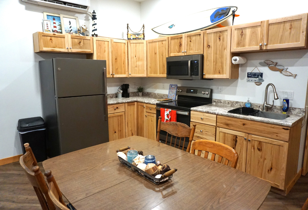 Full sized kitchen has all you need for your stay. 