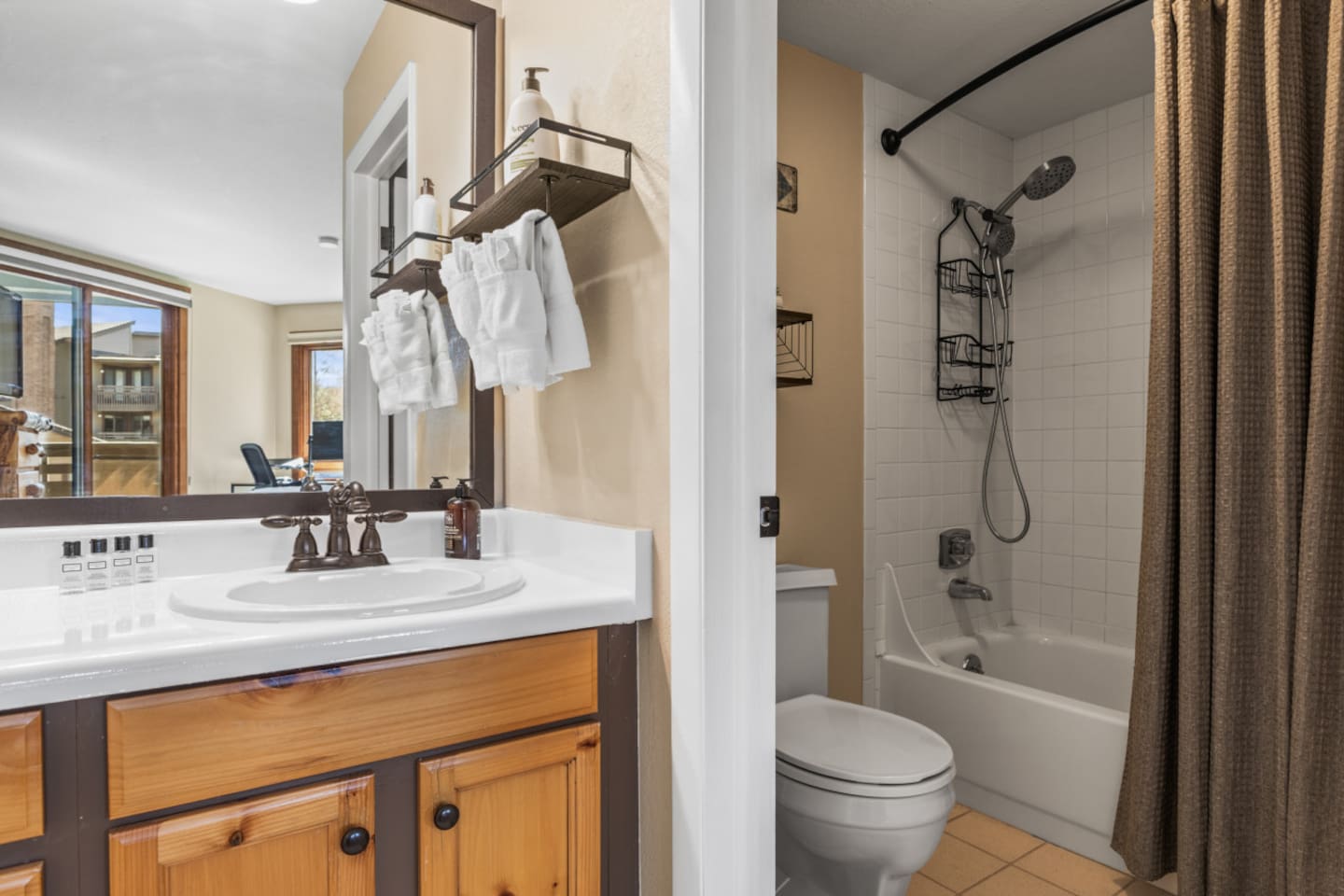 Ensuite Bathroom #2