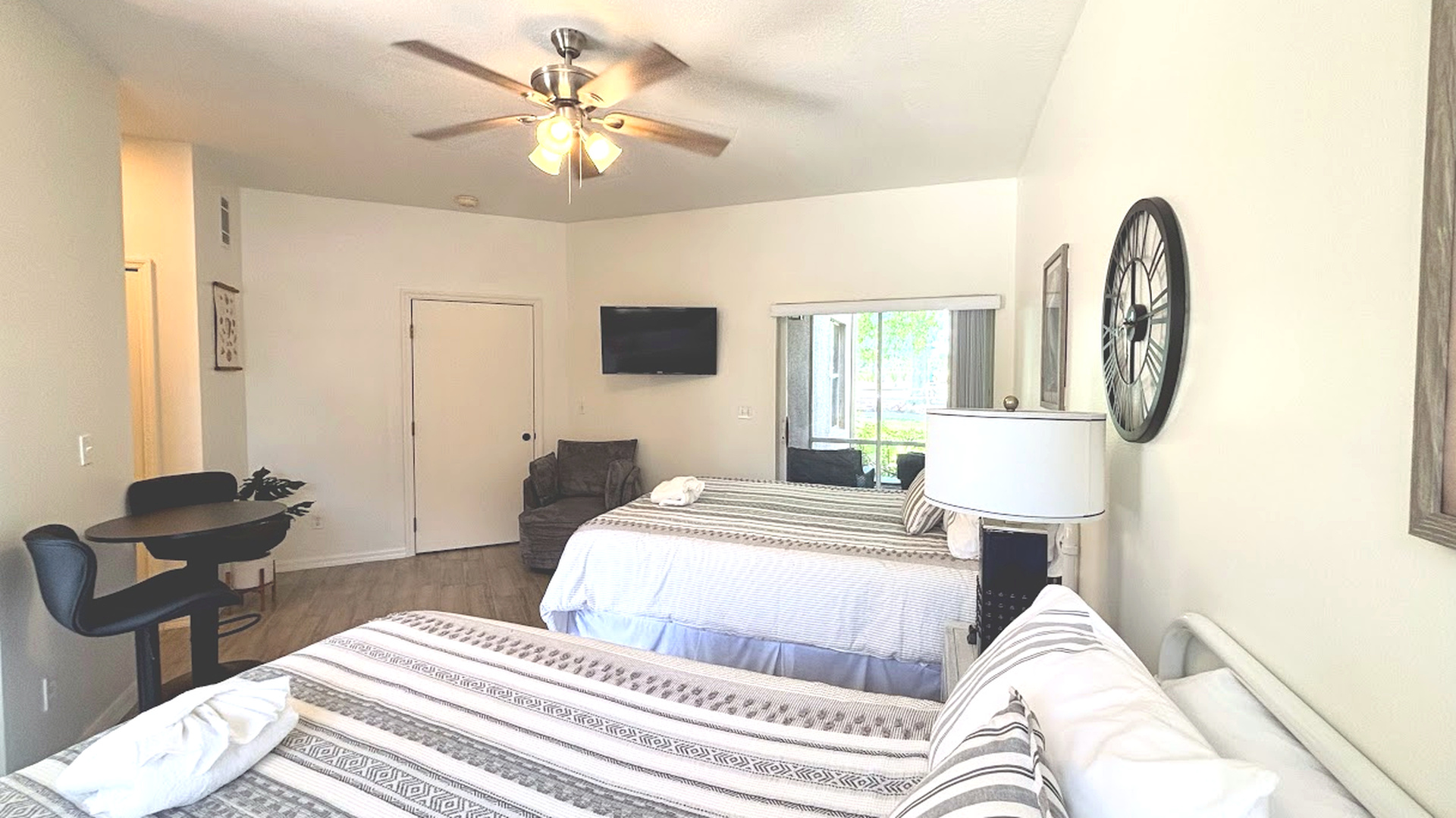 vacation rental condos