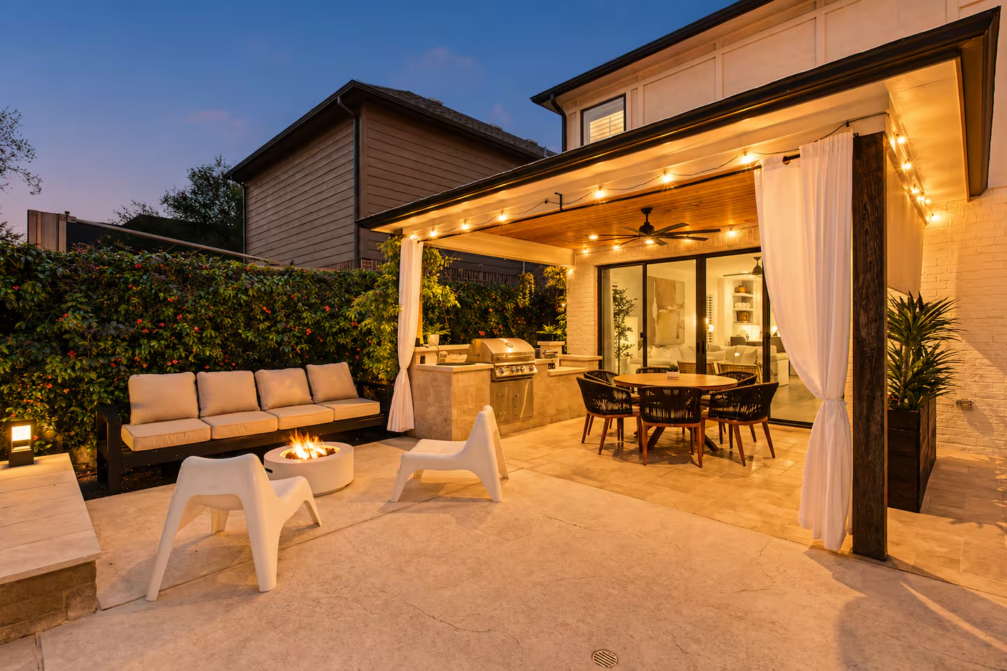 Spacious outdoor lounge for unforgettable evenings