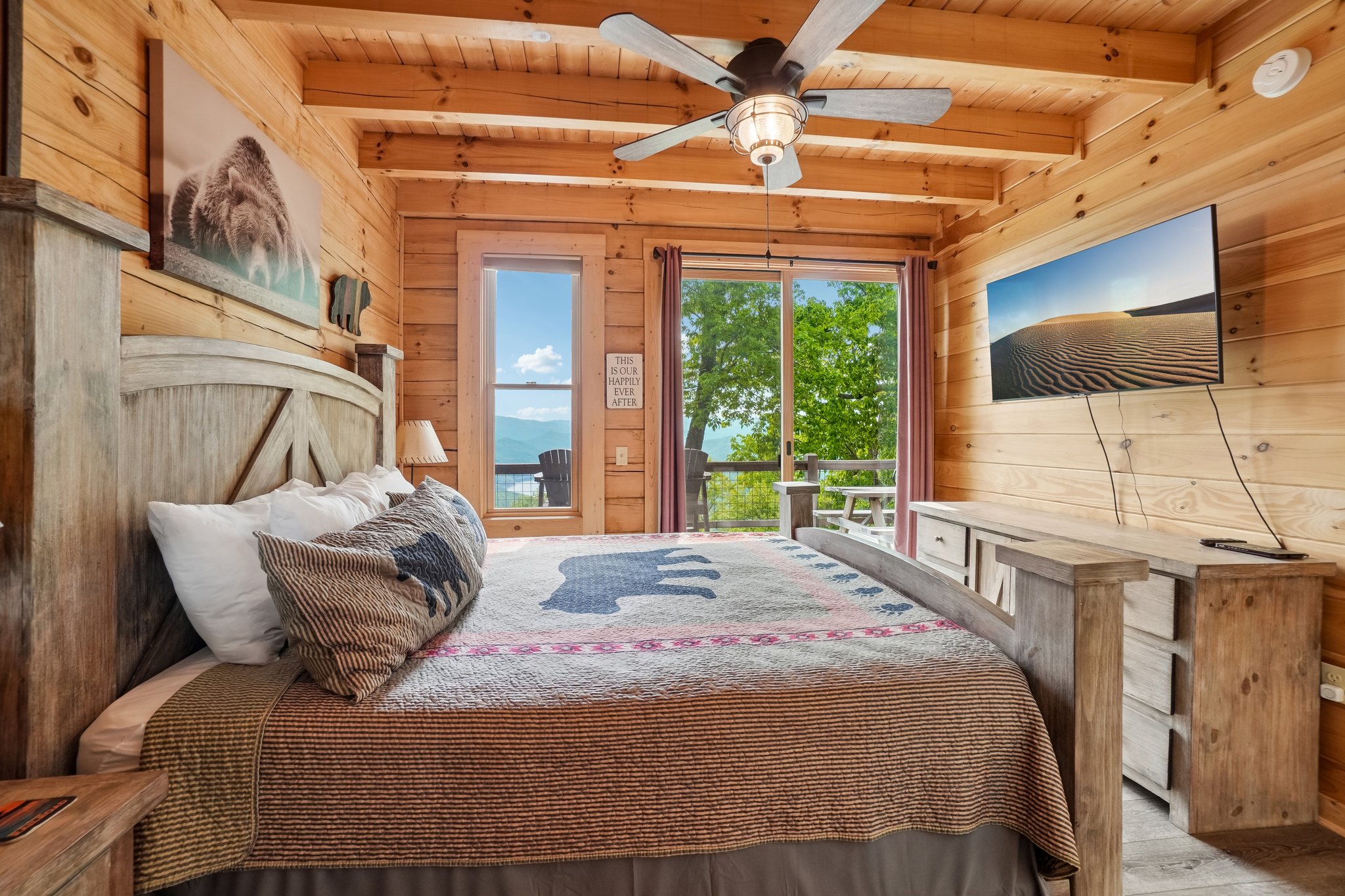 King size bed