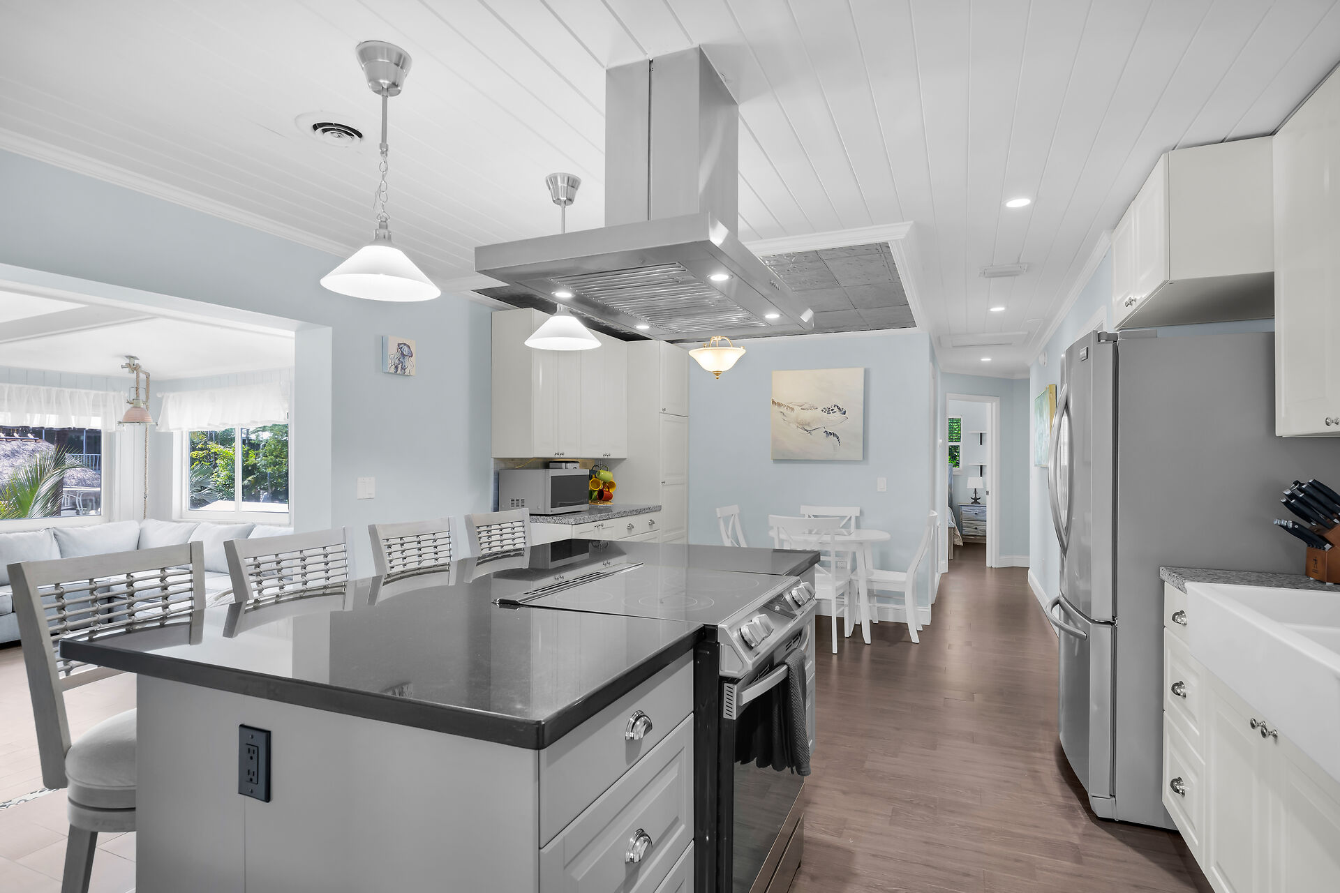 Open kitchen with high end finishes
