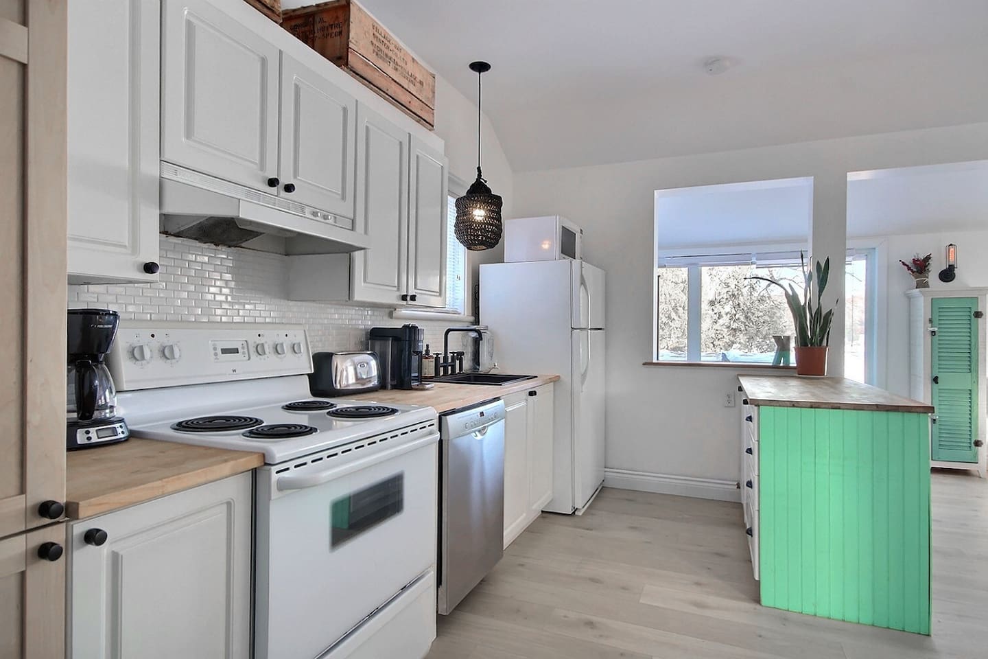 A functional kitchenette with everyday essentials.