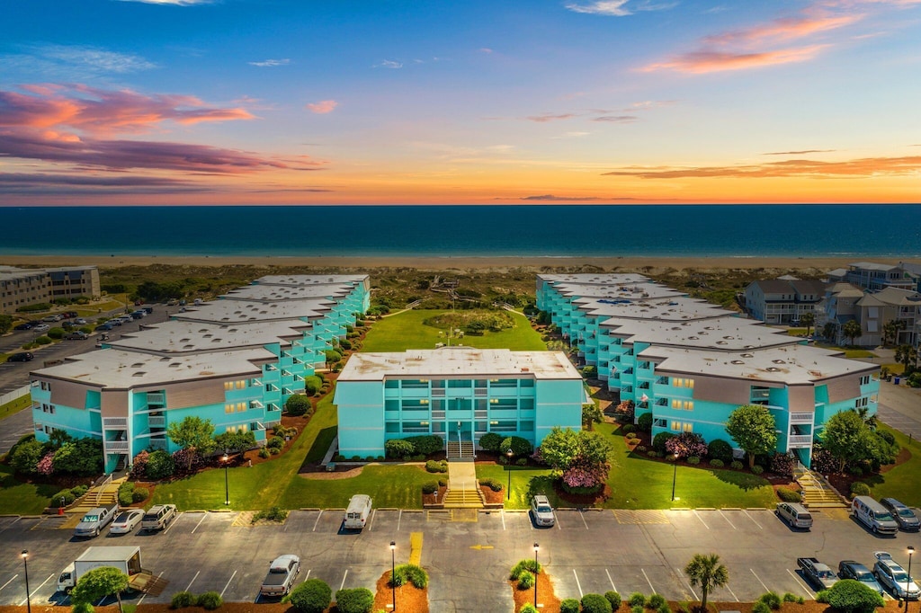 SeaSpray Condo Atlantic Beach 34 North Vacations, LLC