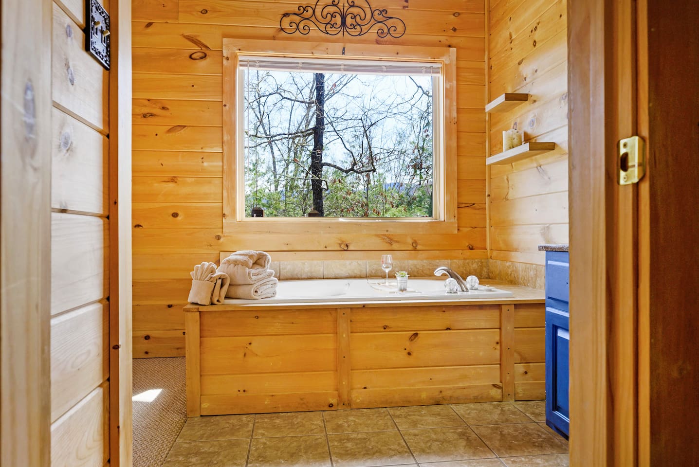 Soaker tubs in both bathrooms so no one feels left out.