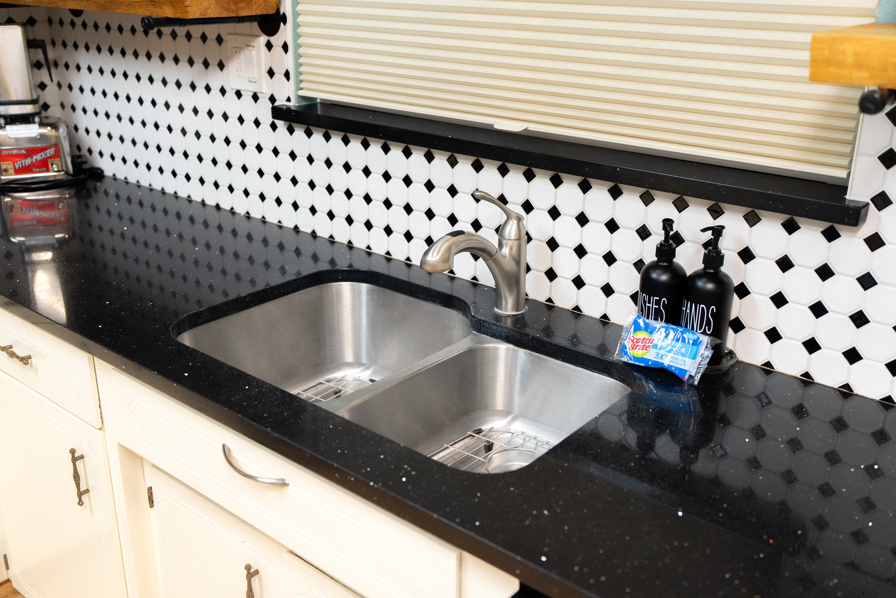 Sleek countertops and modern finishes for an effortless cooking experience.