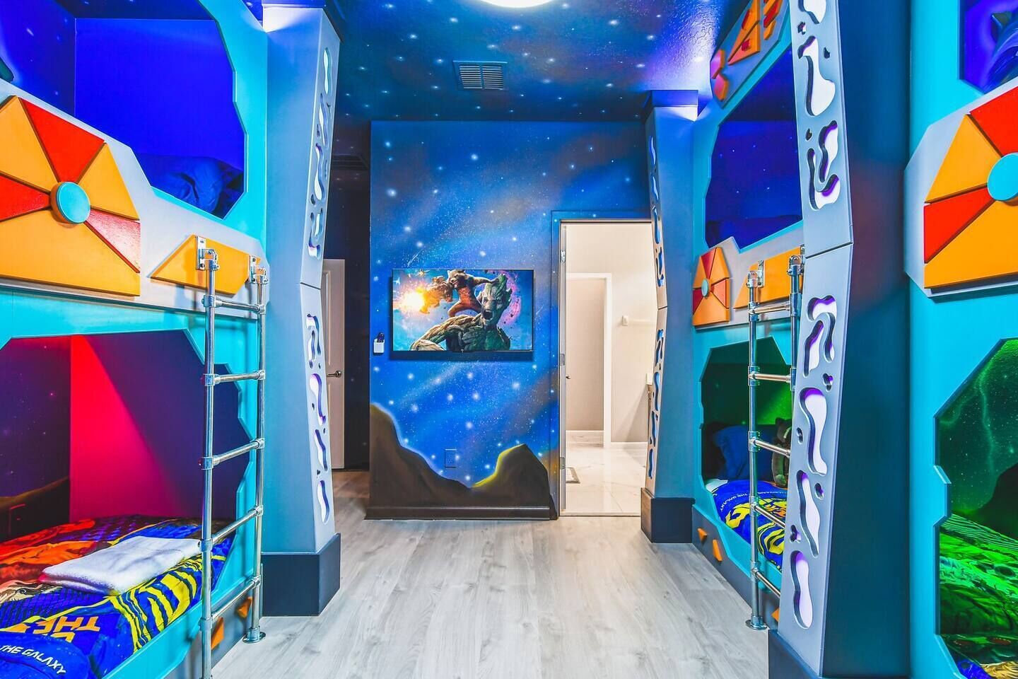 Enjoy the flexibility and comfort of our Guardians of the Galaxy themed bedroom, providing you with a cozy and restful retreat during your stay.