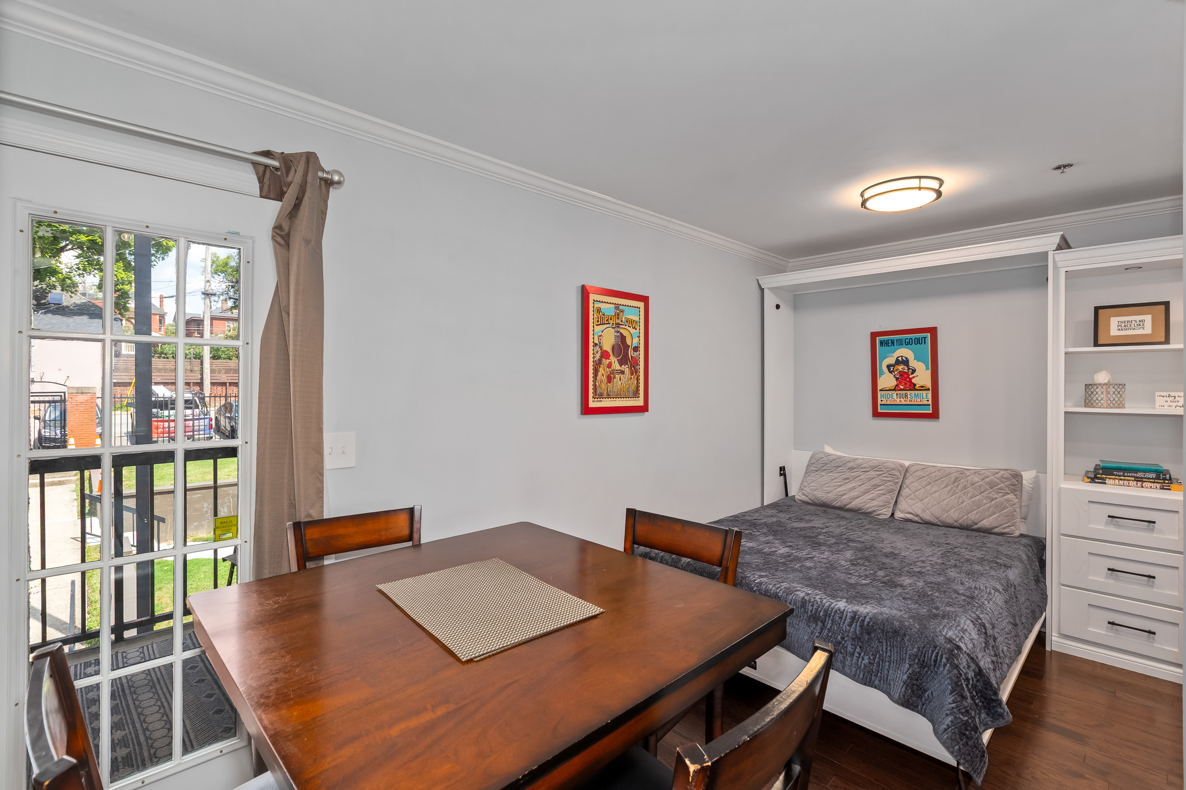 New Murphy bed July 2025