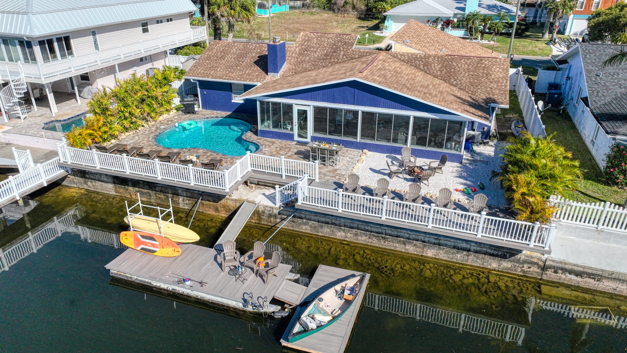 Waterfront Home, 5 bedrooms, Heated Pool, Sunsets! 2