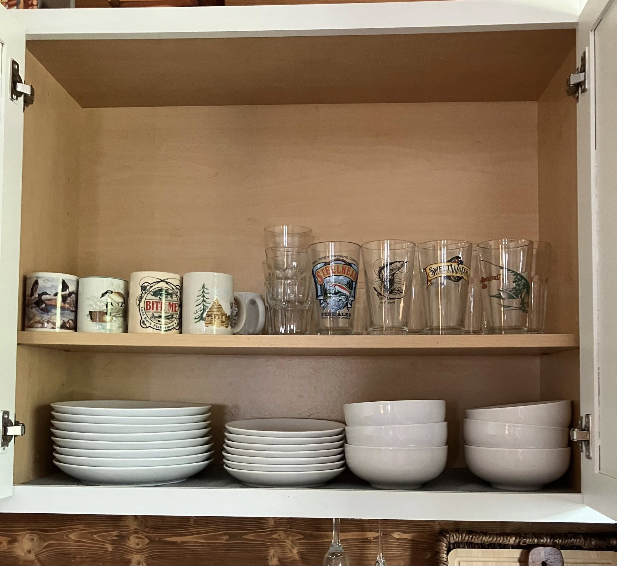 Tableware for eight is provided!