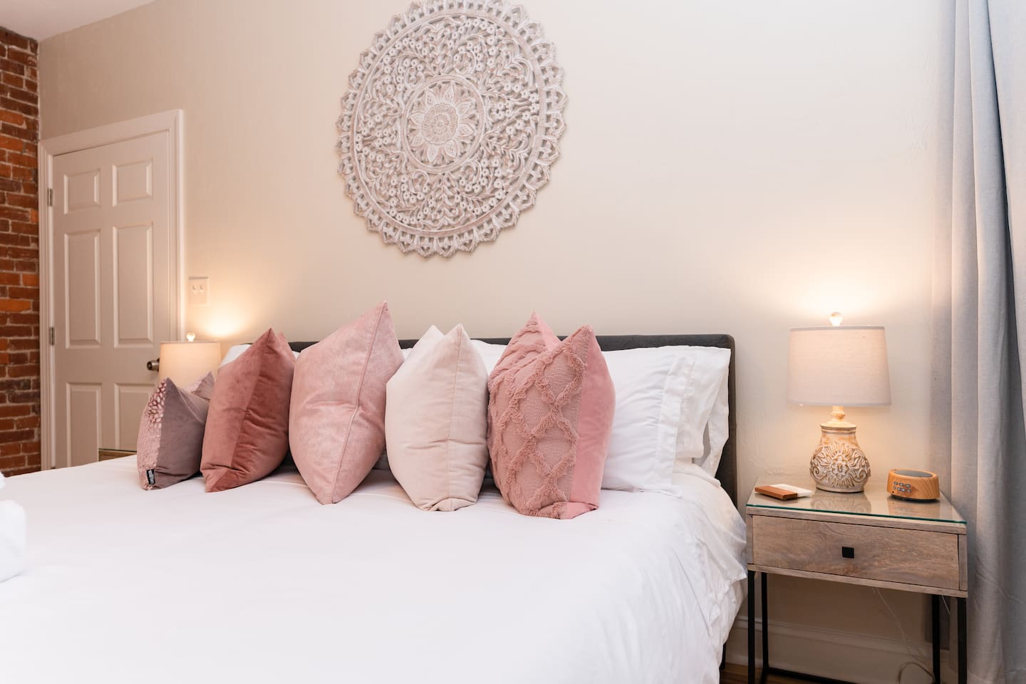 Bedroom Pillows