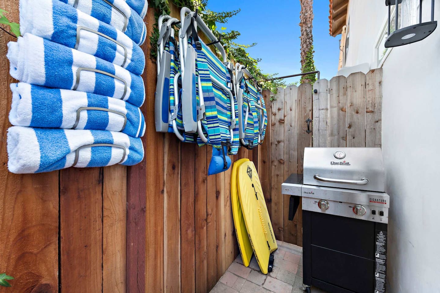 This condo has a private supply of beach towels and chairs as well as a gas grill :)