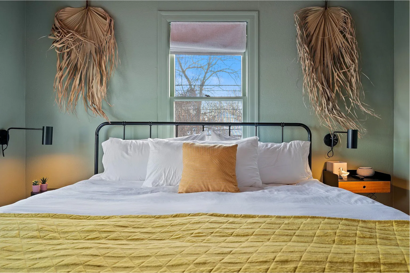 Unit B bedroom