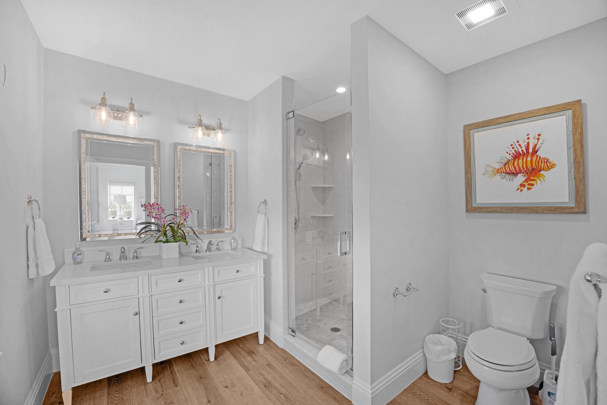 Master Bathroom, Upstairs