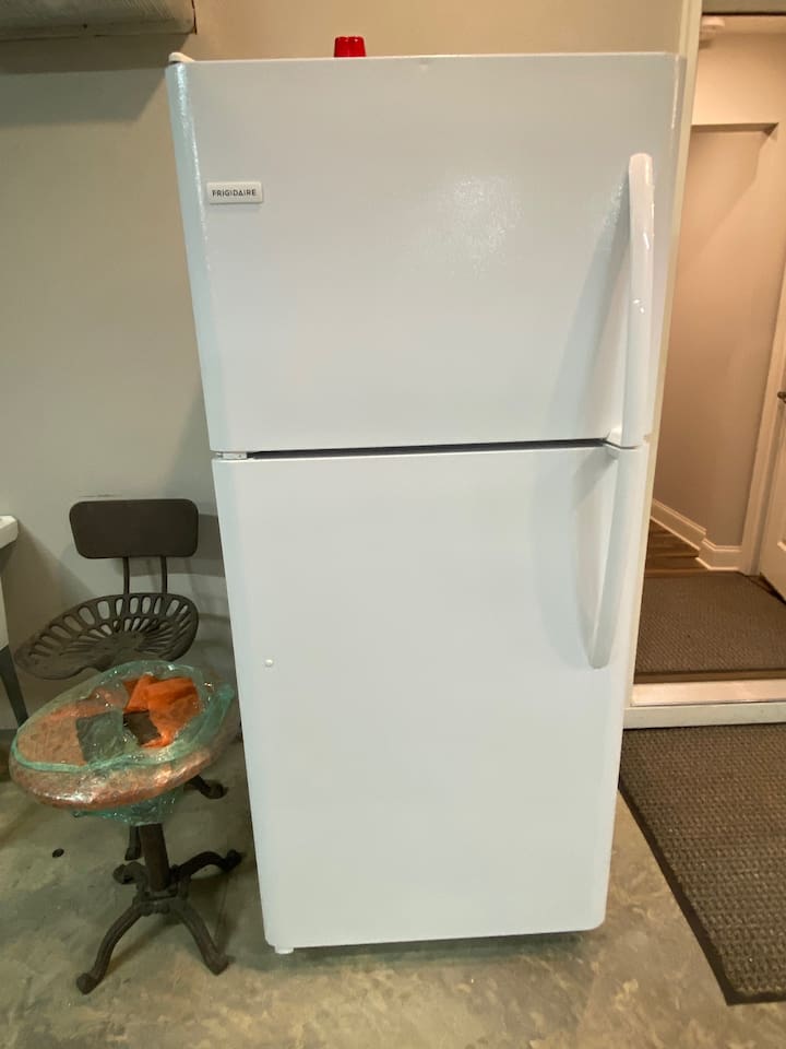 Refrigerator in garage