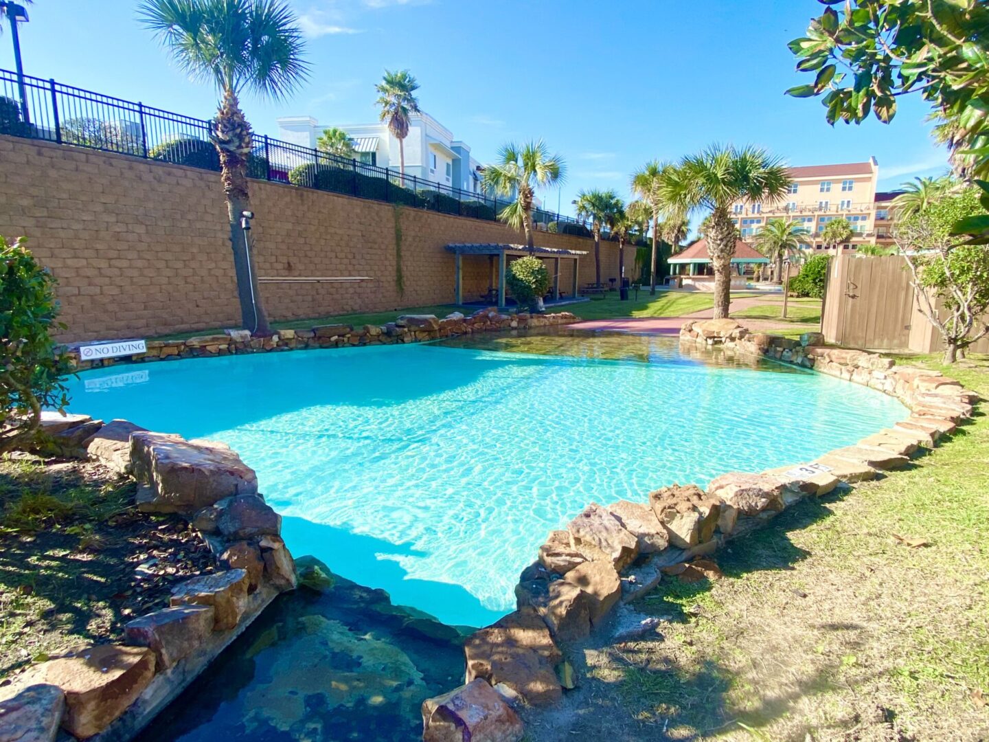 zero entry kiddie pool