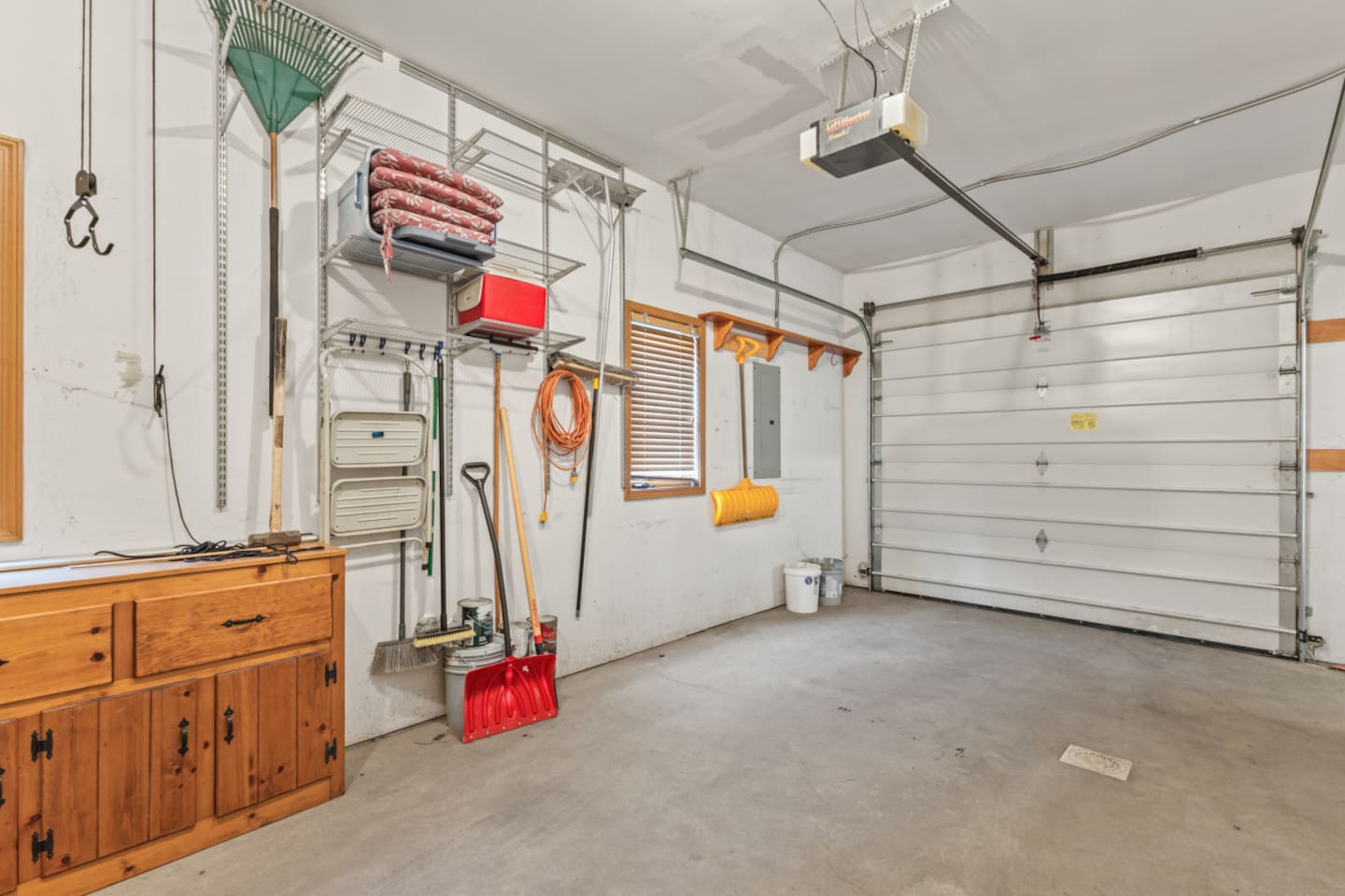 One Car garage 