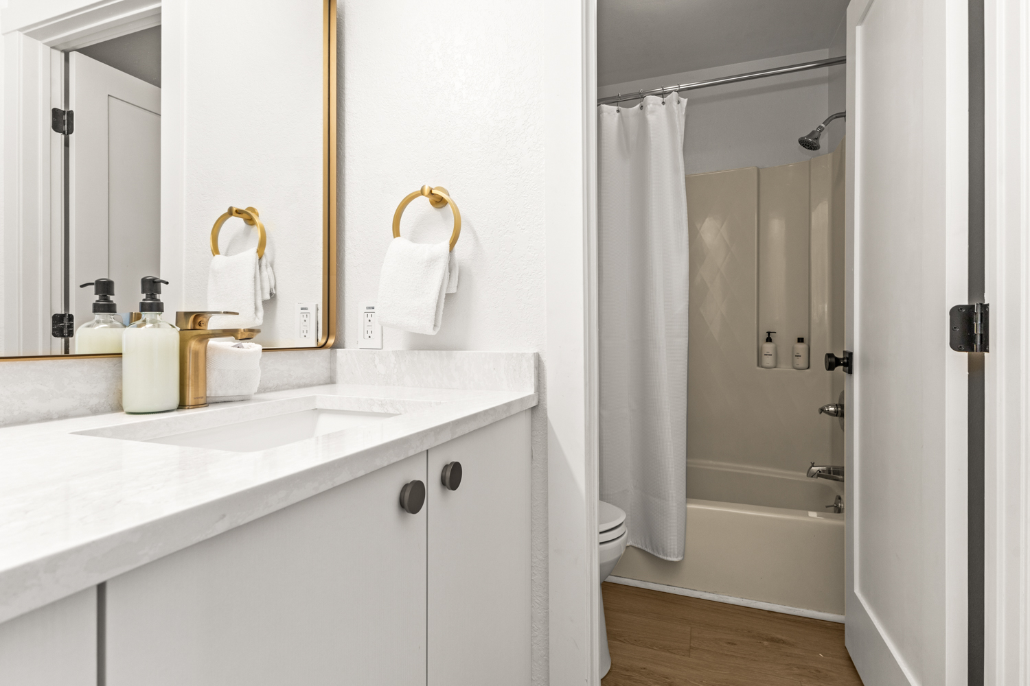 Ensuite Bathroom#2 | Toilet | Shower