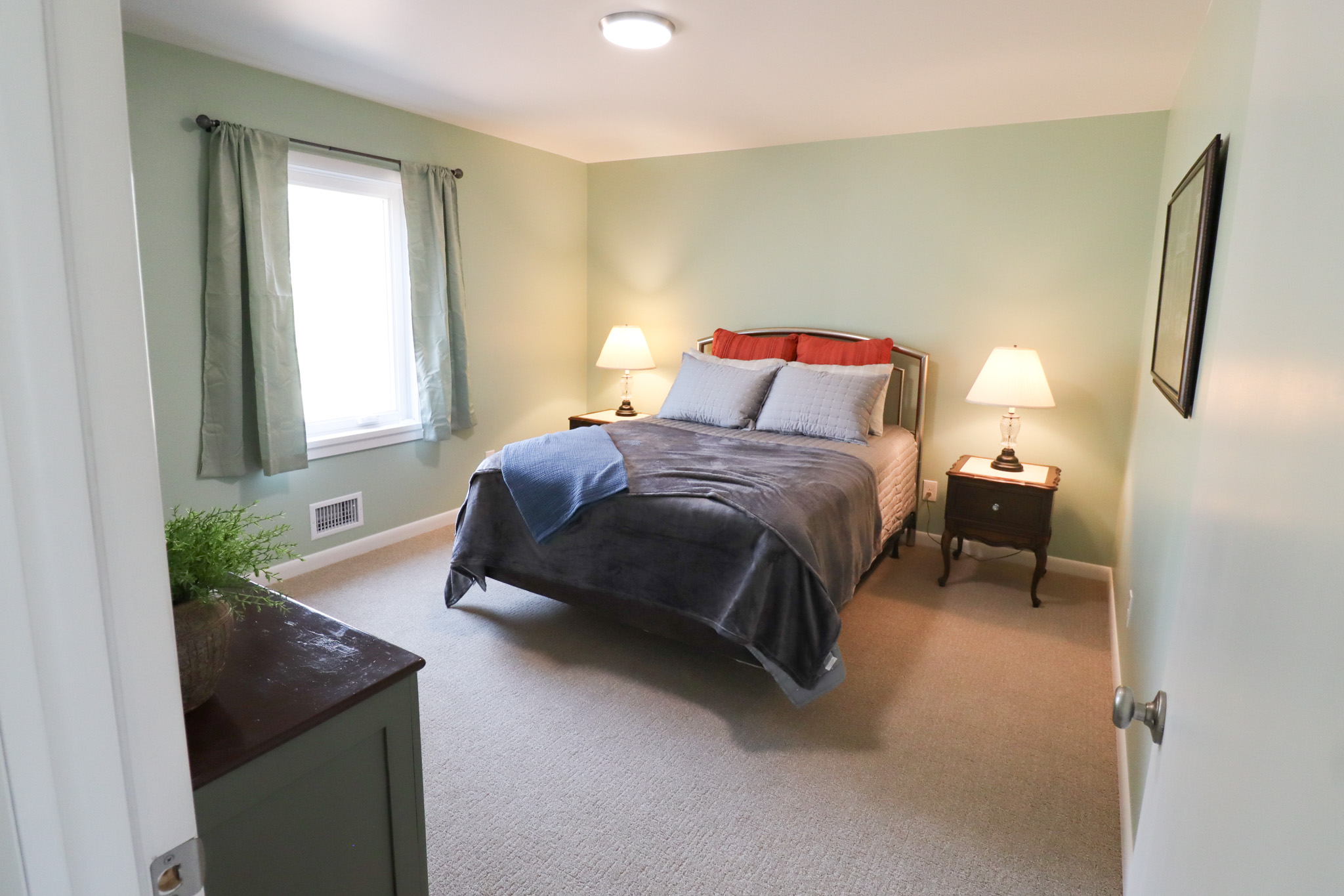 Sleep peacefully in a quiet, tucked-away setting—no city noise here