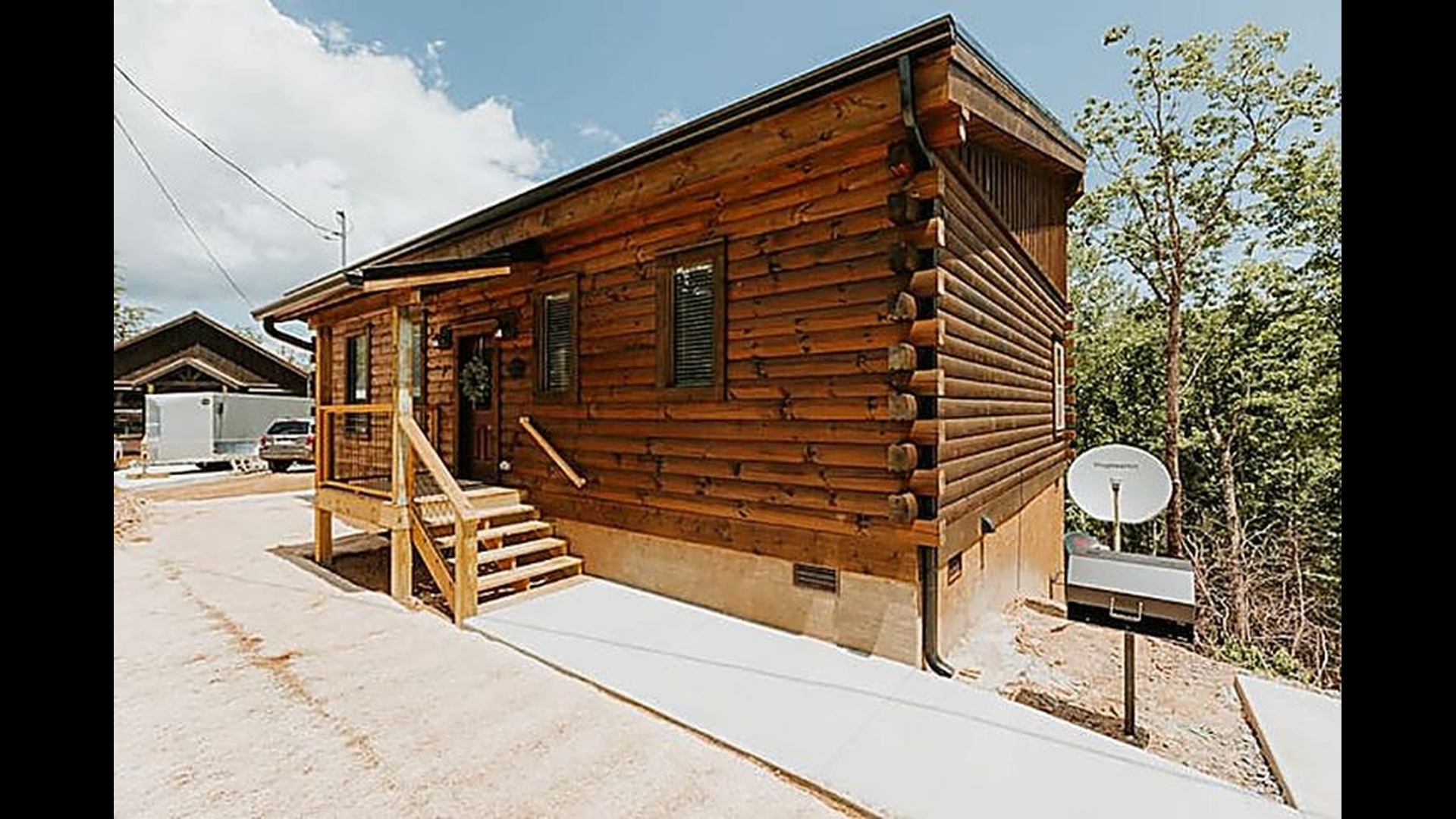 Welcome to your cozy cabin retreat Ivy & Oak