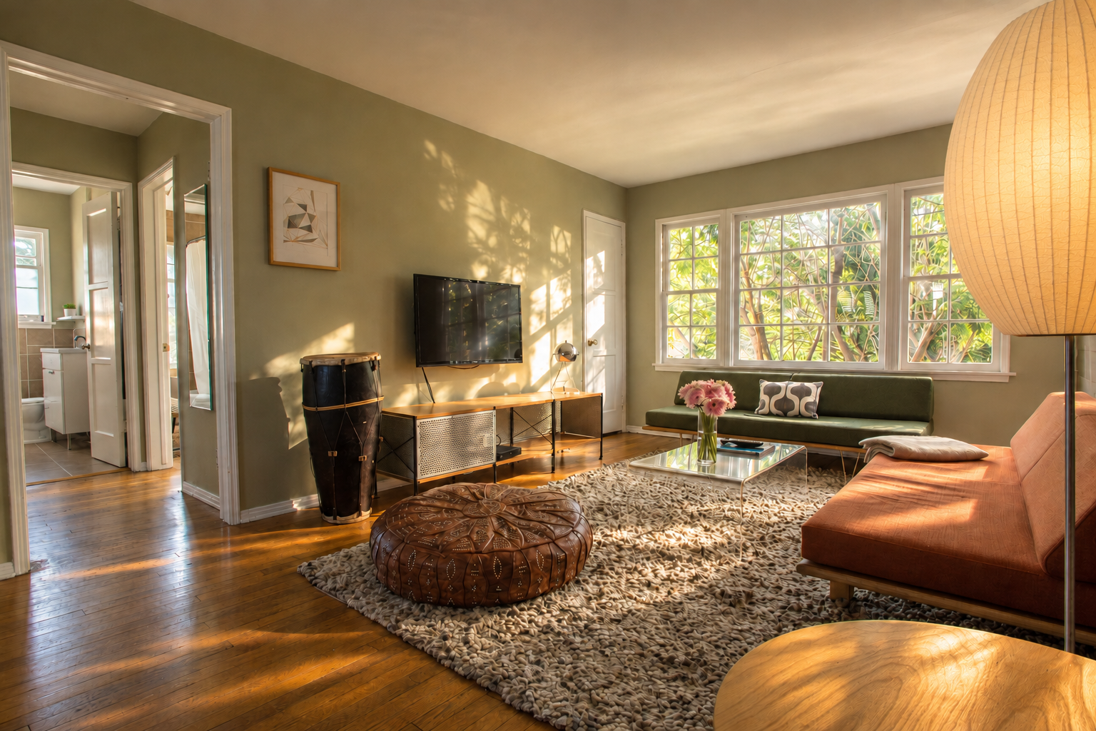Mid-century living, Venice light.