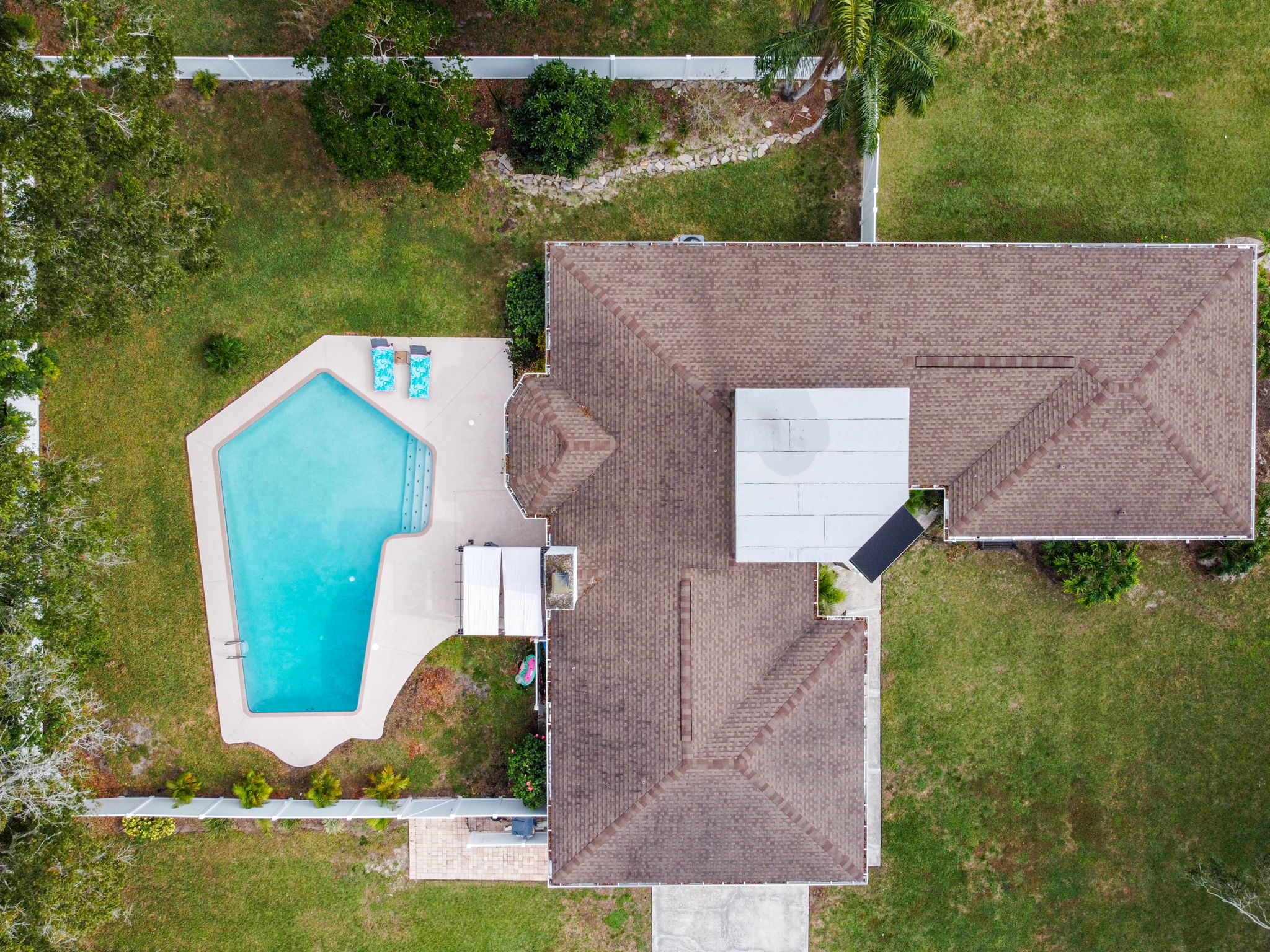 Sandhill House has a large outdoor heated pool to enjoy the Florida weather in every season!