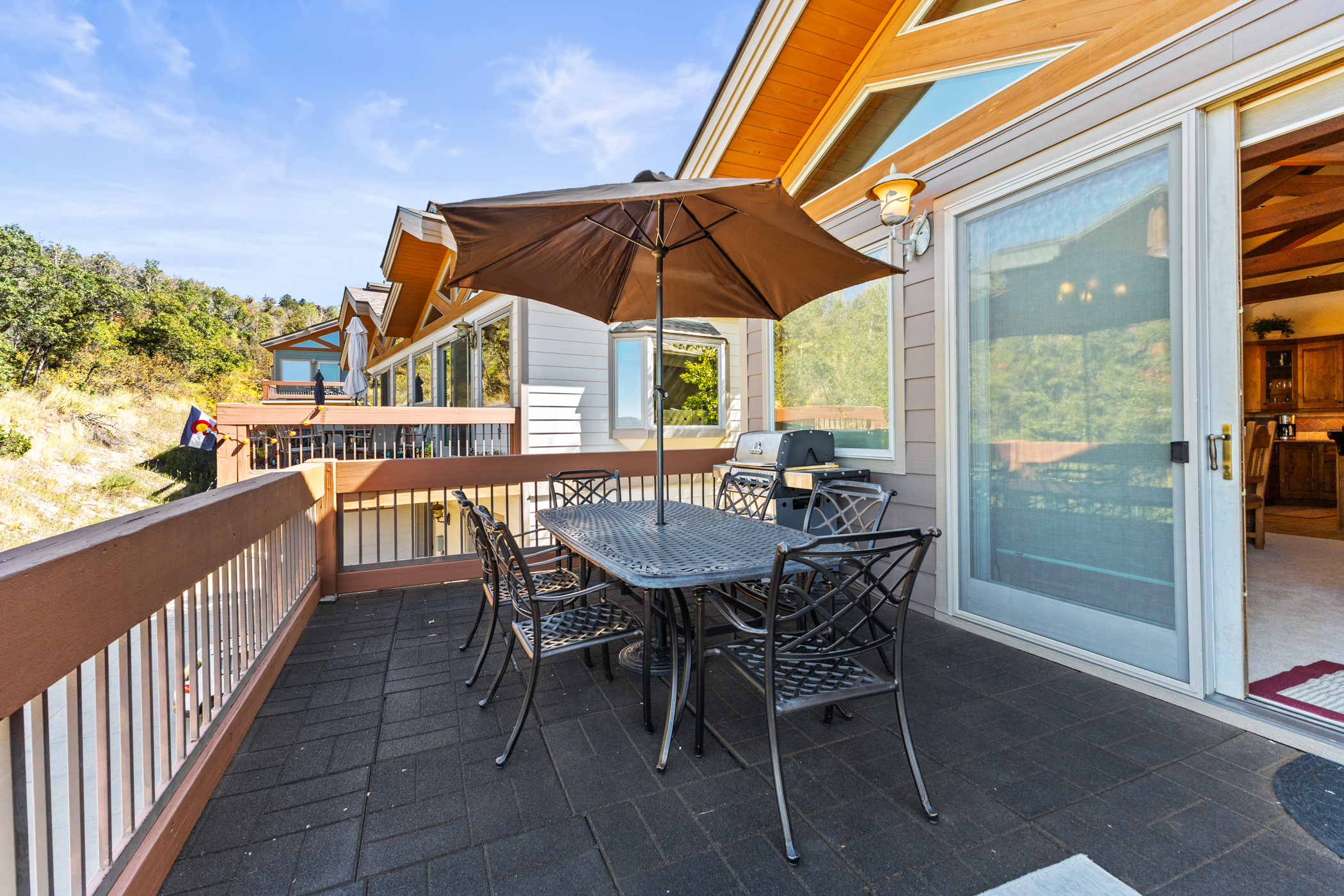 Top Level - Deck with Dining & Grill
