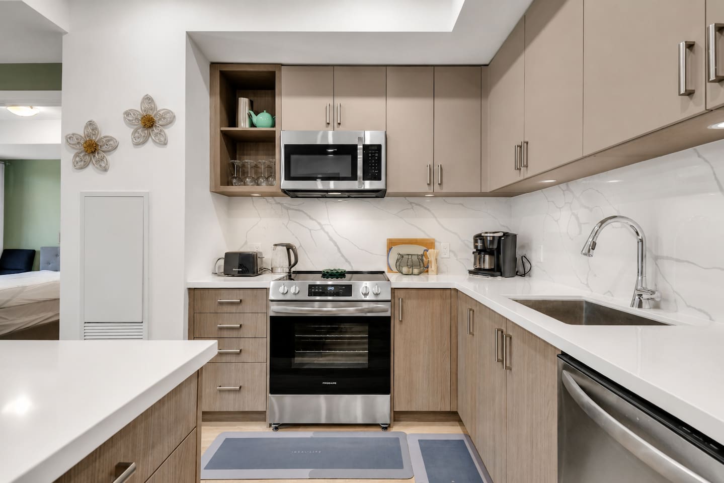 Kitchenette