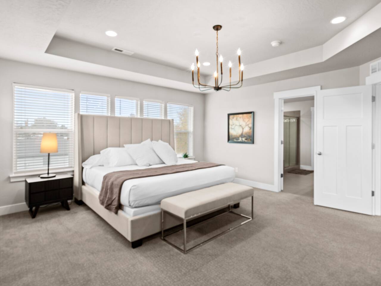 Master Bedroom - Upstairs