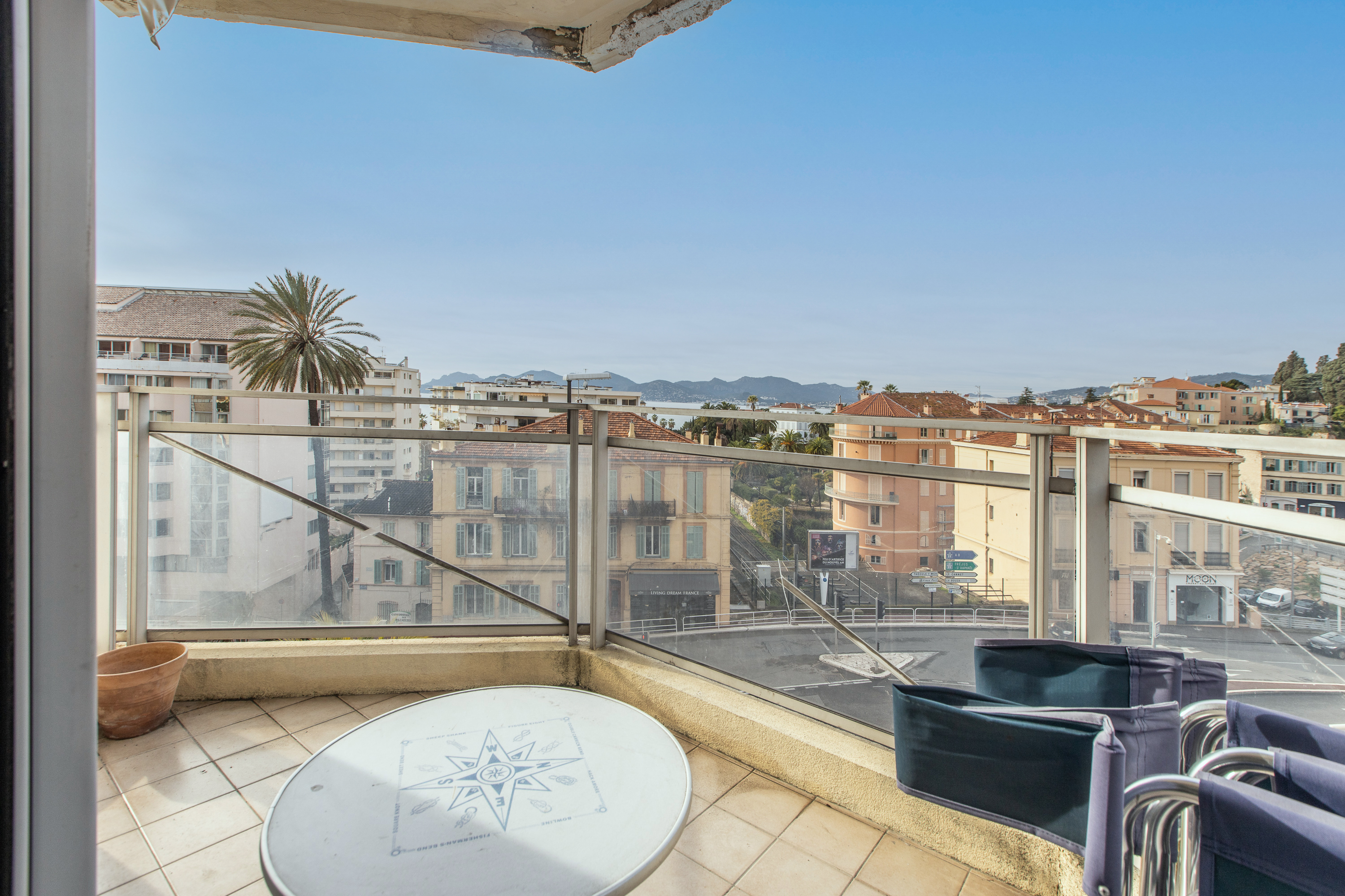 View 8