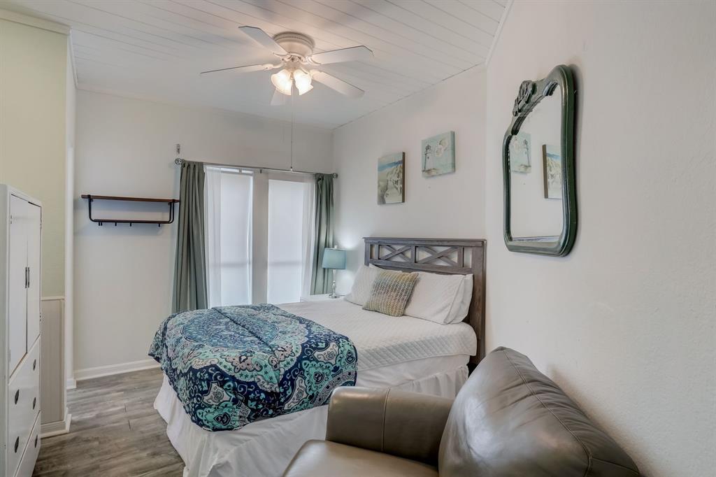 ac26635667994abd800ccddf4440c74a | Beachhouse | Texas | TX | Vacation Homes | Galveston | Crystal Beach | Kokomo | Breezy Days | Beachfront Elegance | Sunrise Serenity | Southern Sands Property Management, LLC