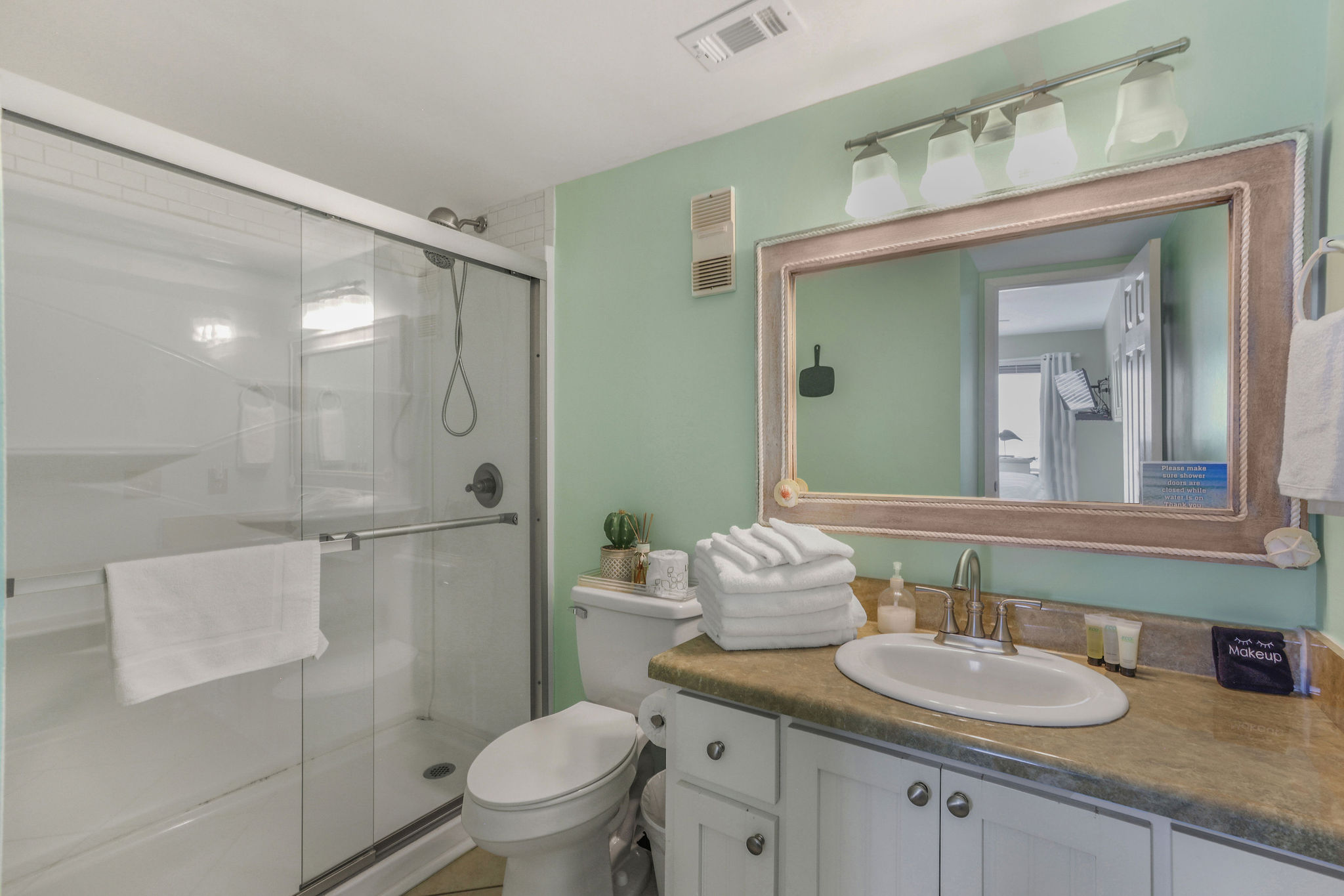 Master Bedroom En-Suite