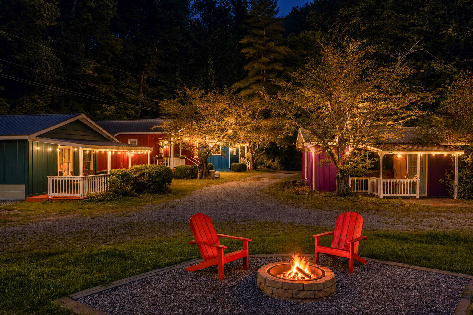 Outdoor Haven: Gather around the firepit, illuminated under the starry night sky!