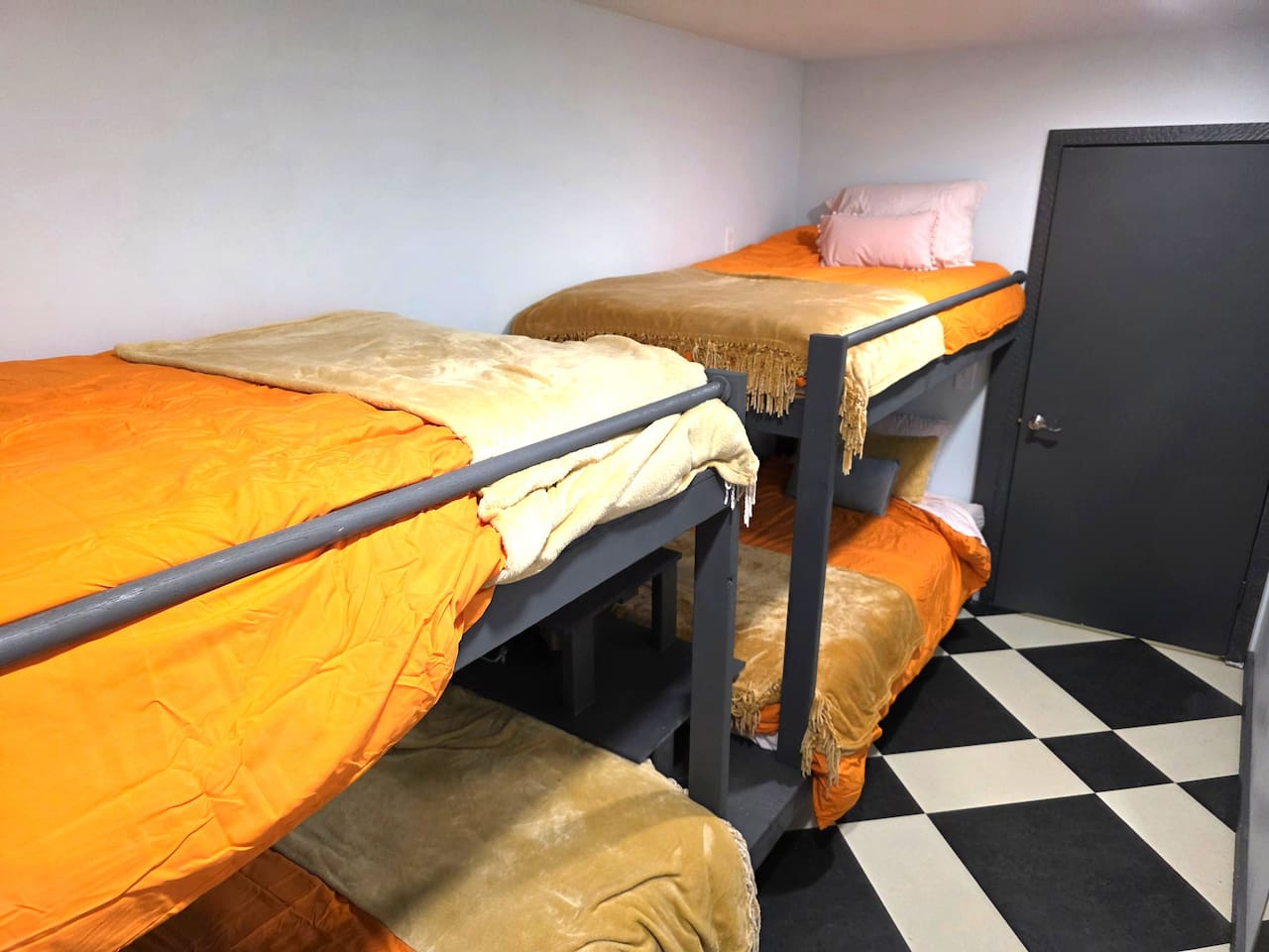 Downstairs bunk room