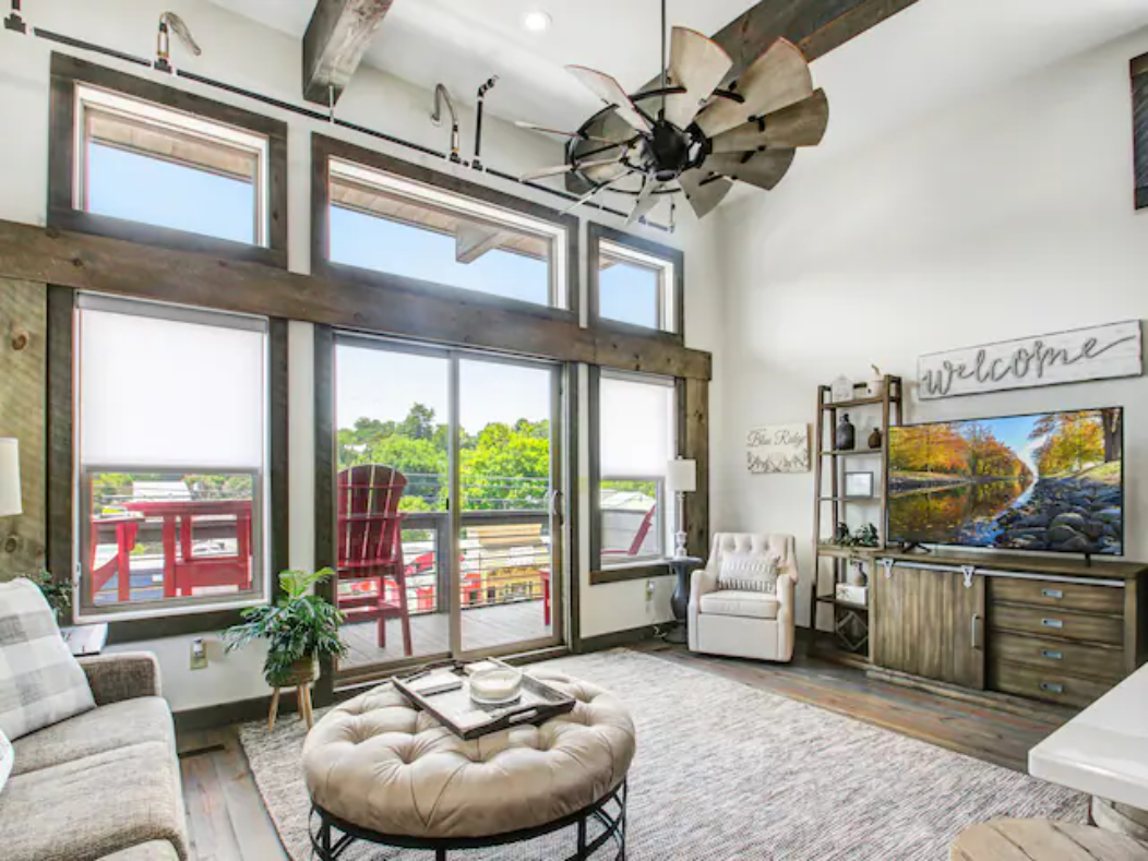 Blue Ridge Loft: Living Room with Balcony Overlooking DT Blue Ridge