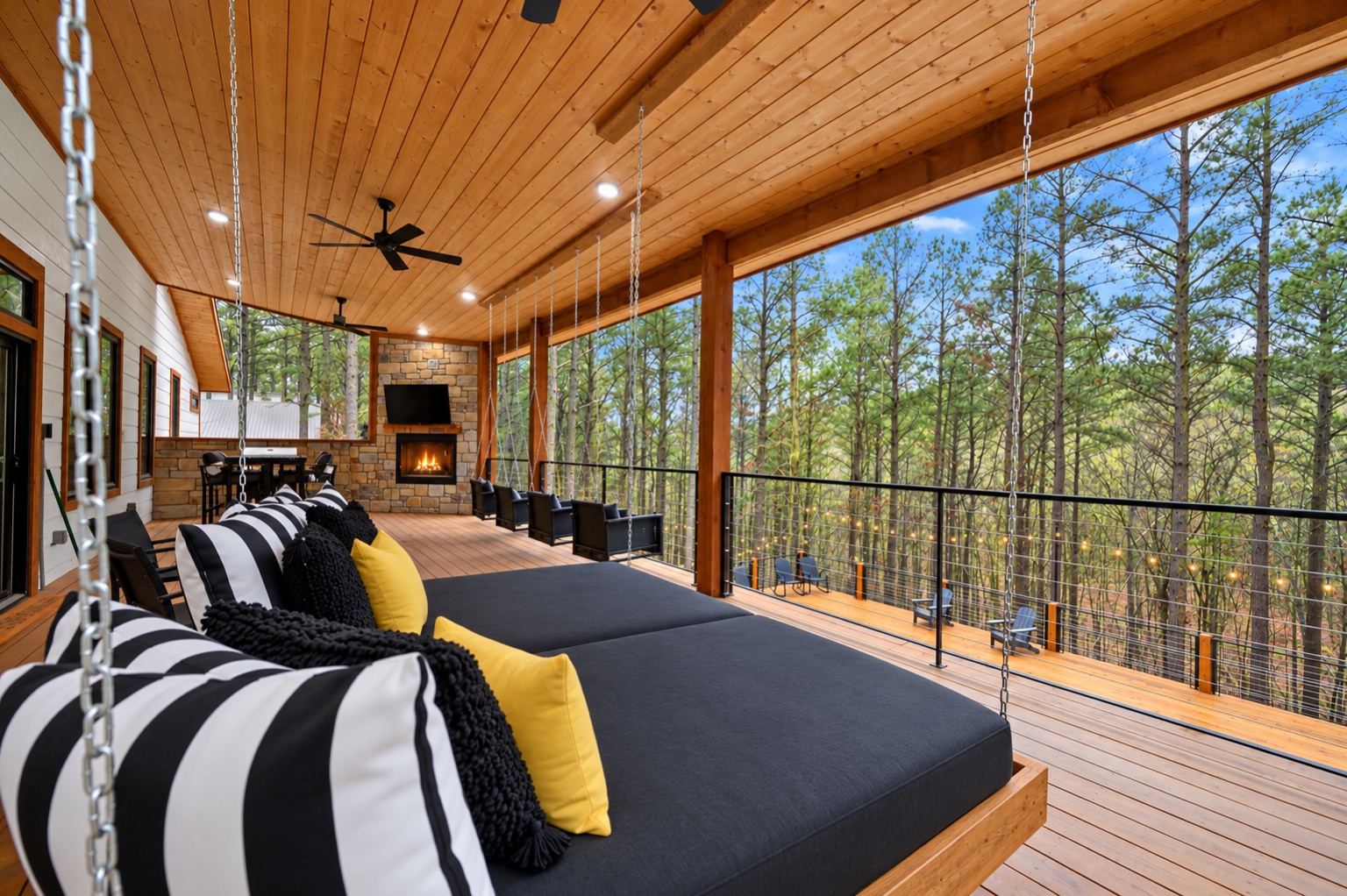Stretch out on the swinging daybed and let the forest slow your pace.