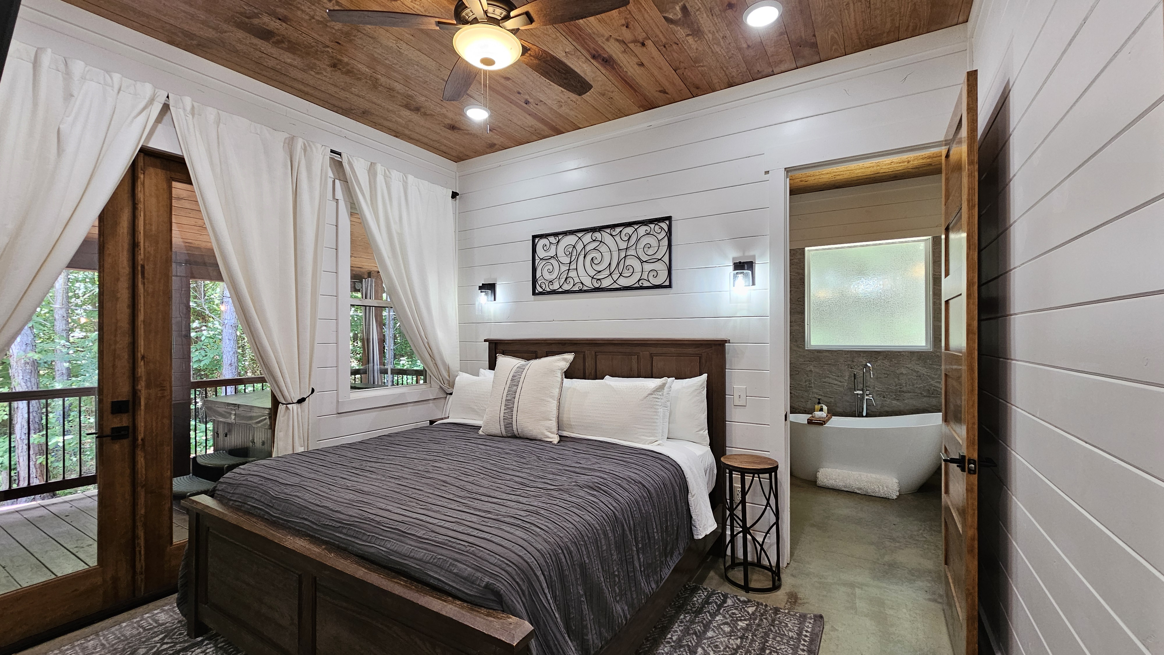 Bella Luna Cabin