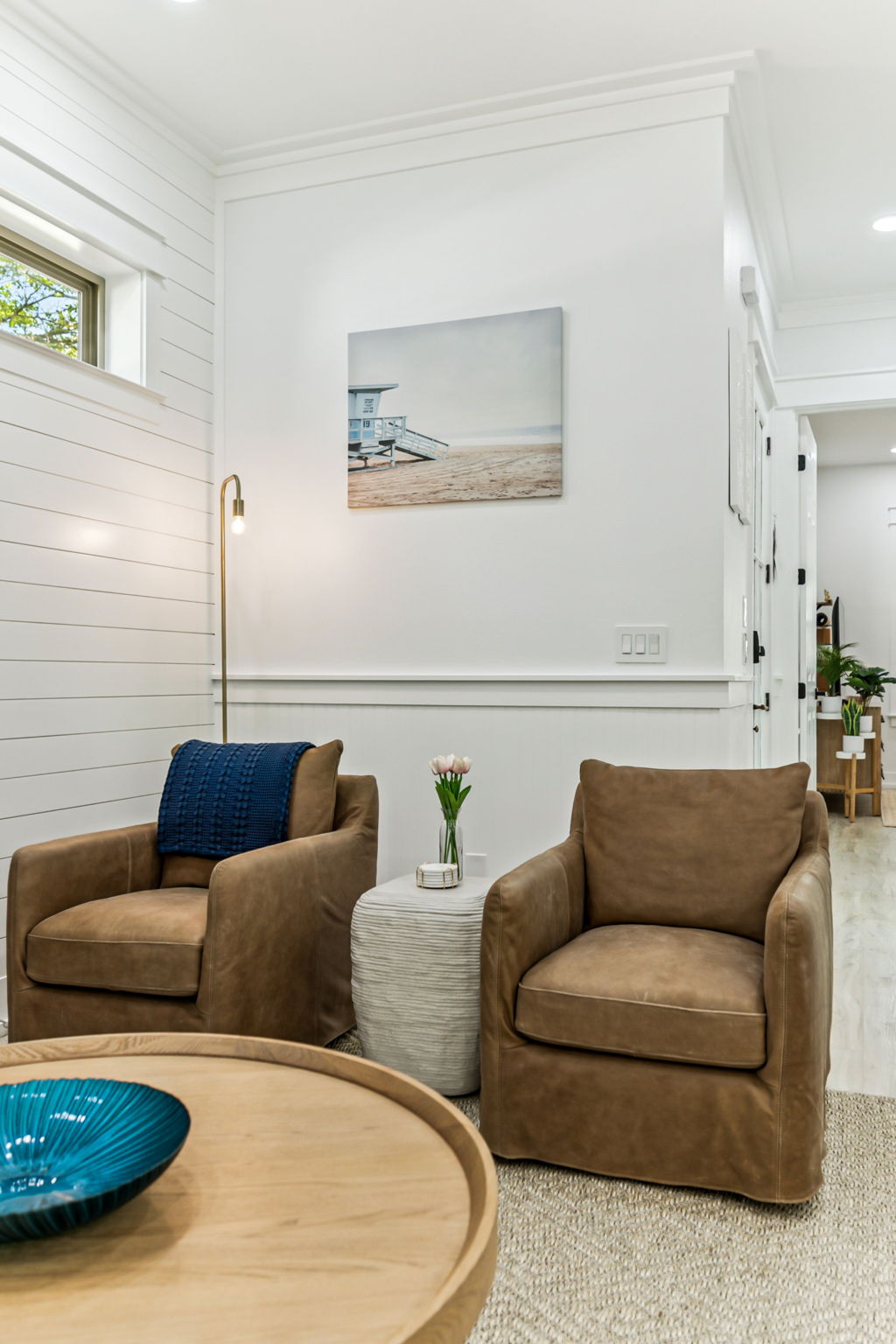 Swivel seating