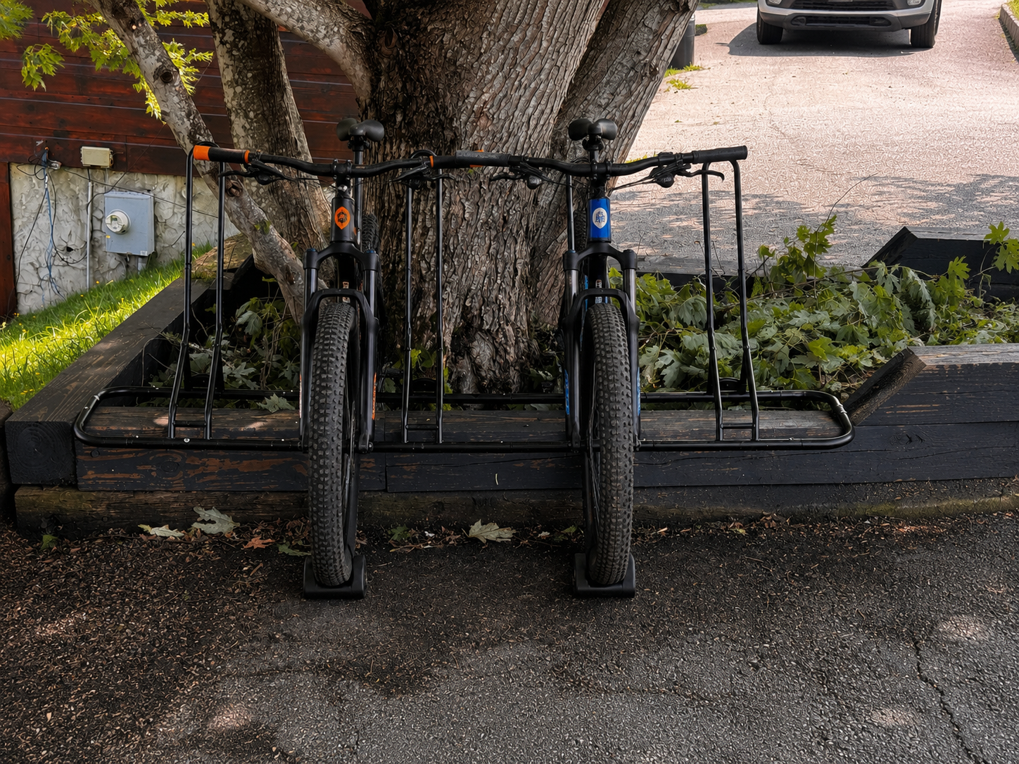 On-site bike rack provides convenient storage for guests coming to ride Hatley Pointe and other nearby mountain-bike trails.