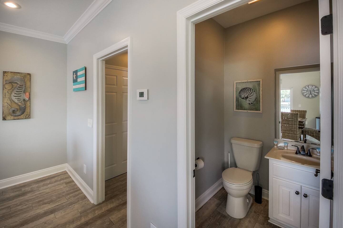 The half bath off of the kitchen.