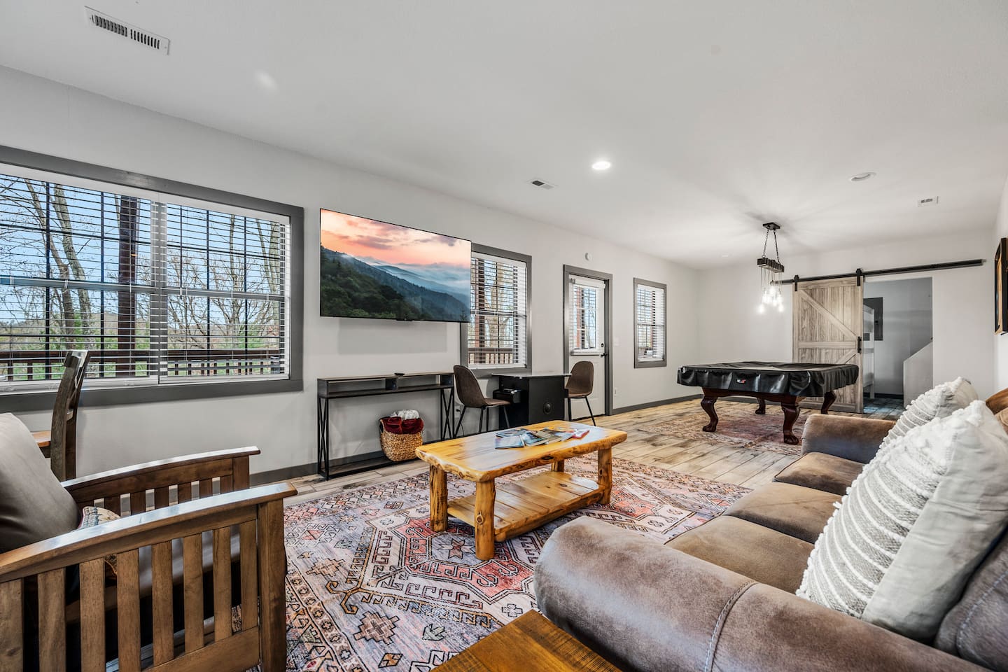 Downstairs Gameroom- sleeper sofa, pool table, arcade, games and half bathroom.  Very spacious!