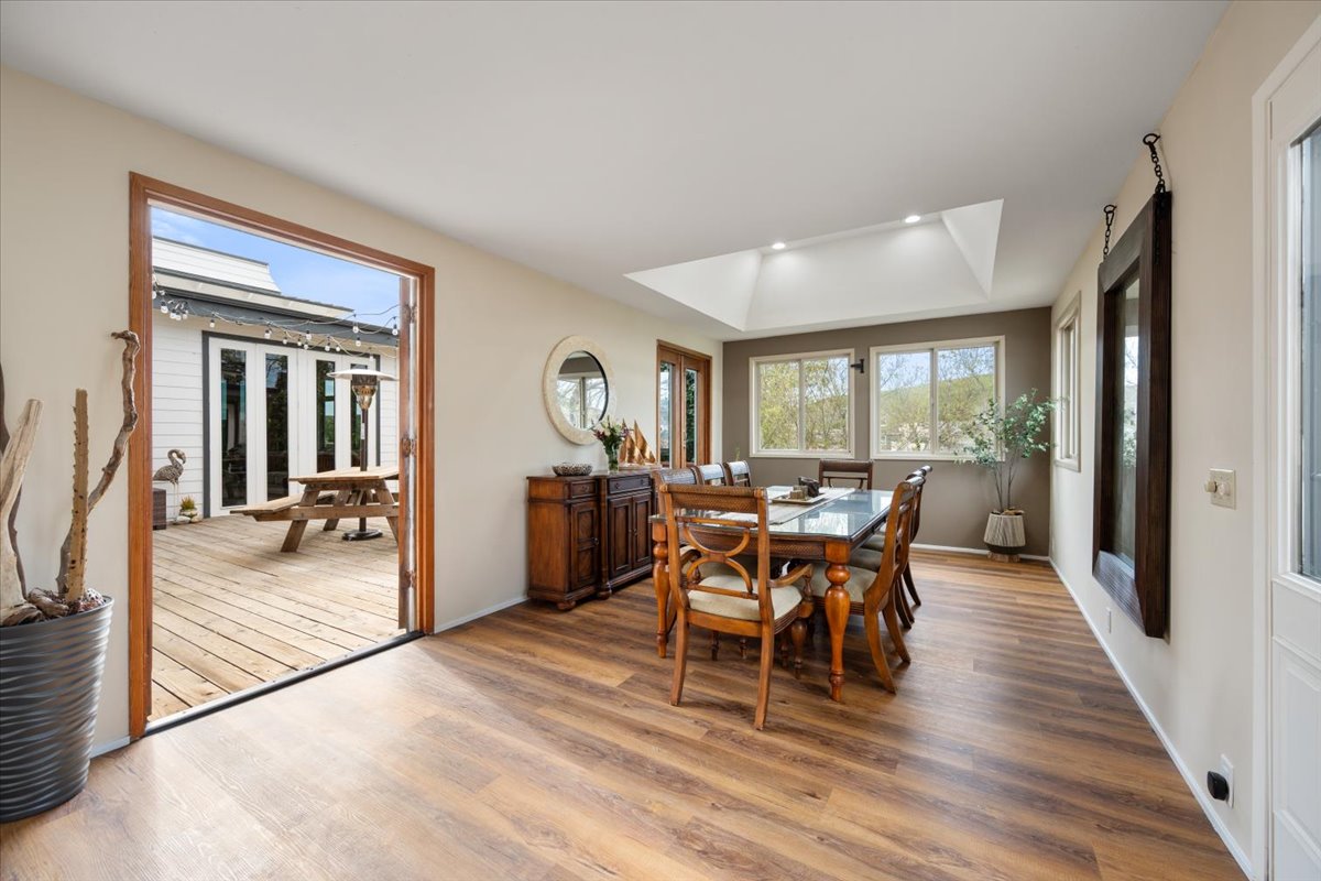 Indoor/outdoor living