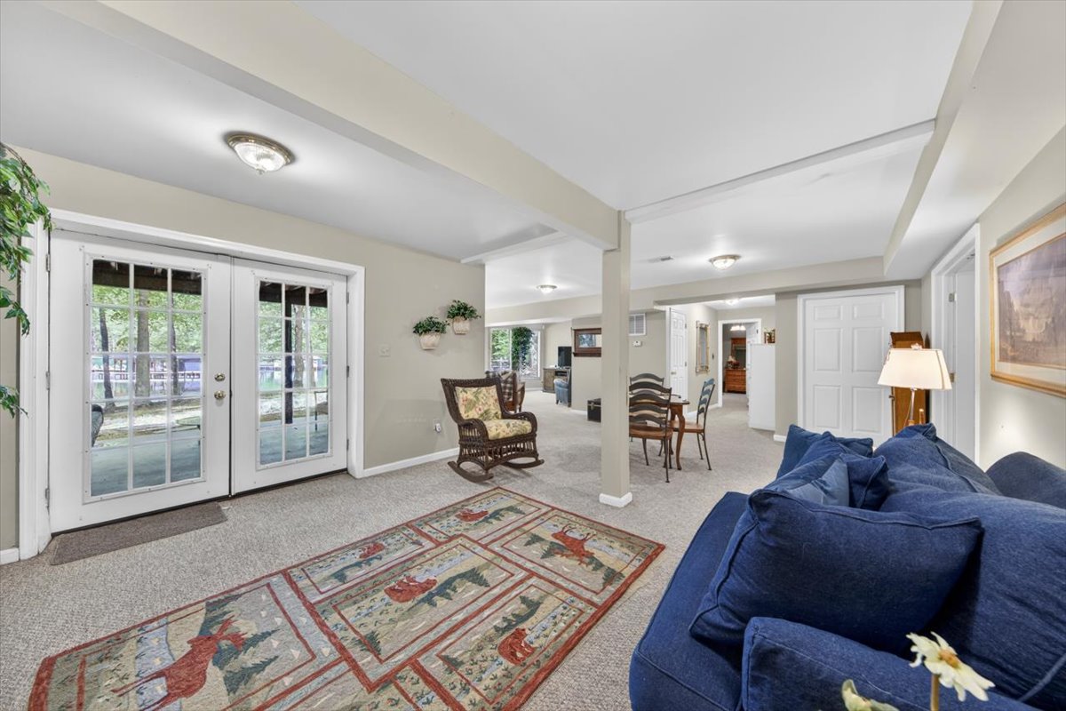 Bonus living space in the basement—great for spreading out and relaxing.