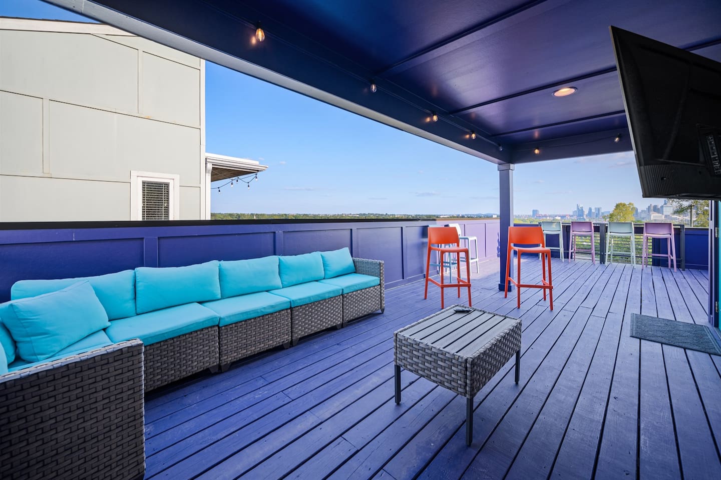 Rooftop Deck with stunning downtown views