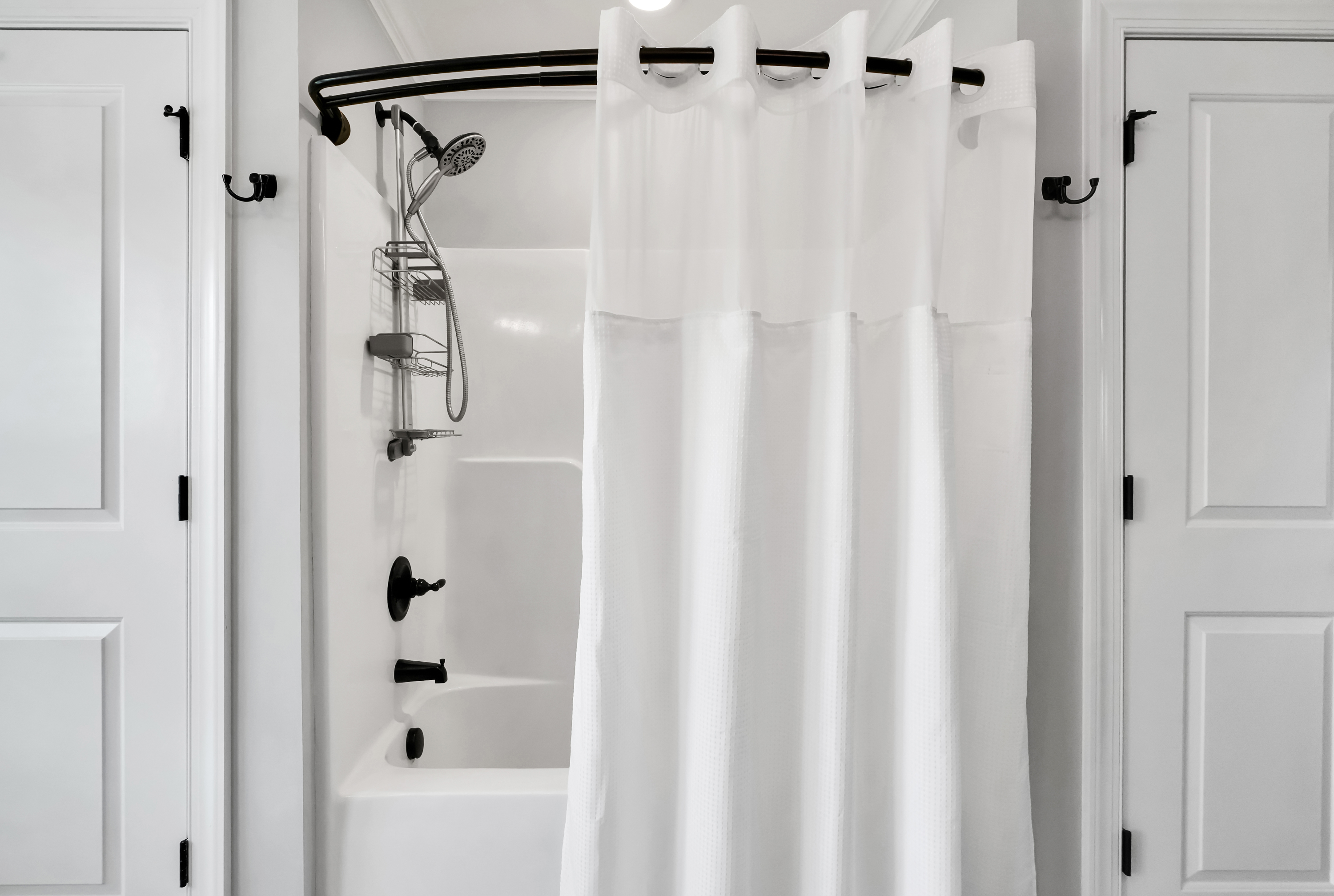 Bath linens provided